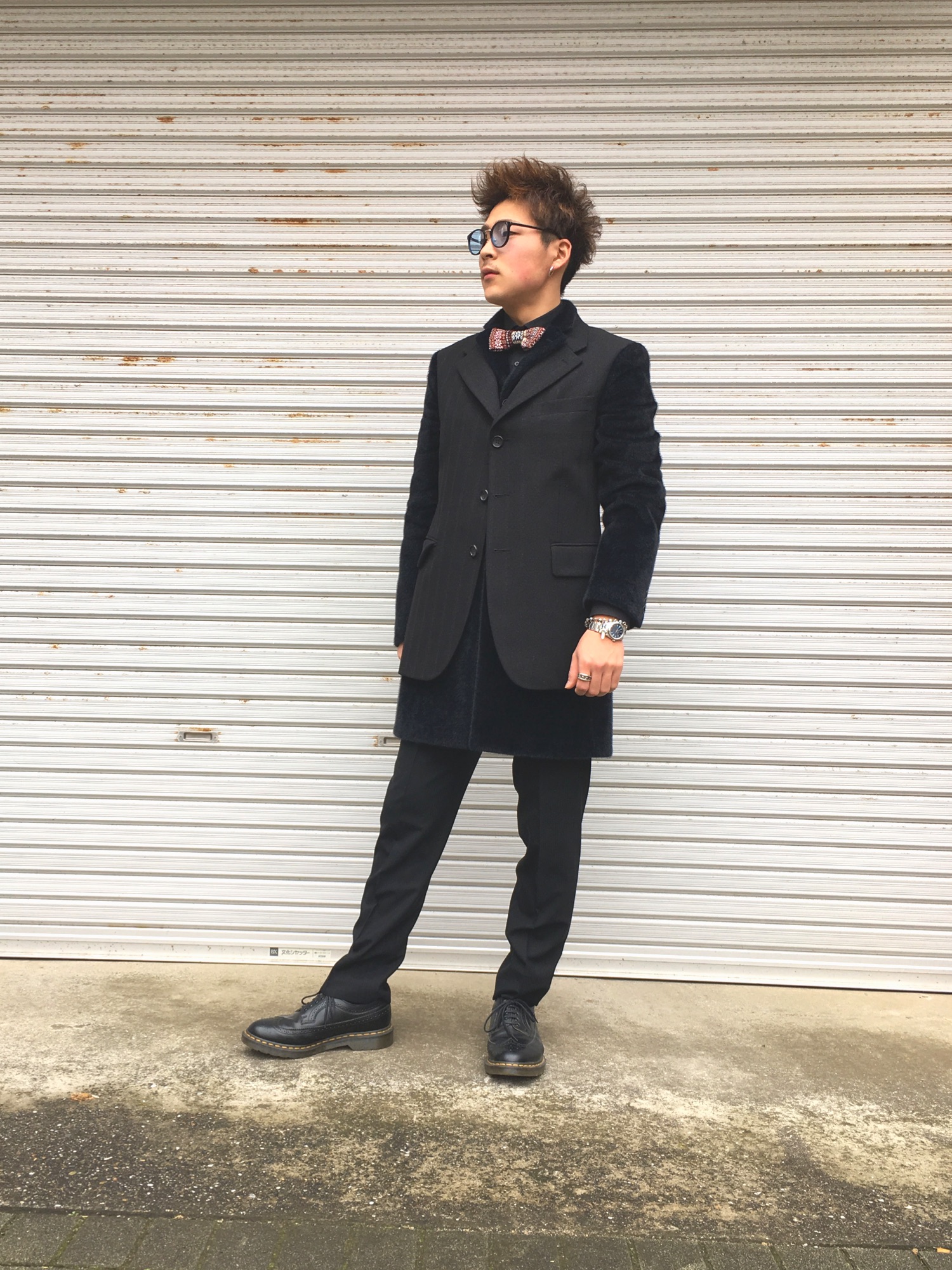 COMME des GARCONSの蝶ネクタイを使ったメンズ人気ファッション