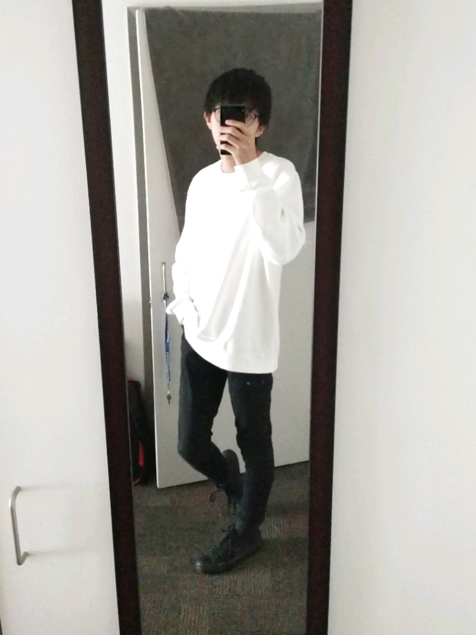 キヨ｜FOREVER 21のスウェットを使ったコーディネート - WEAR