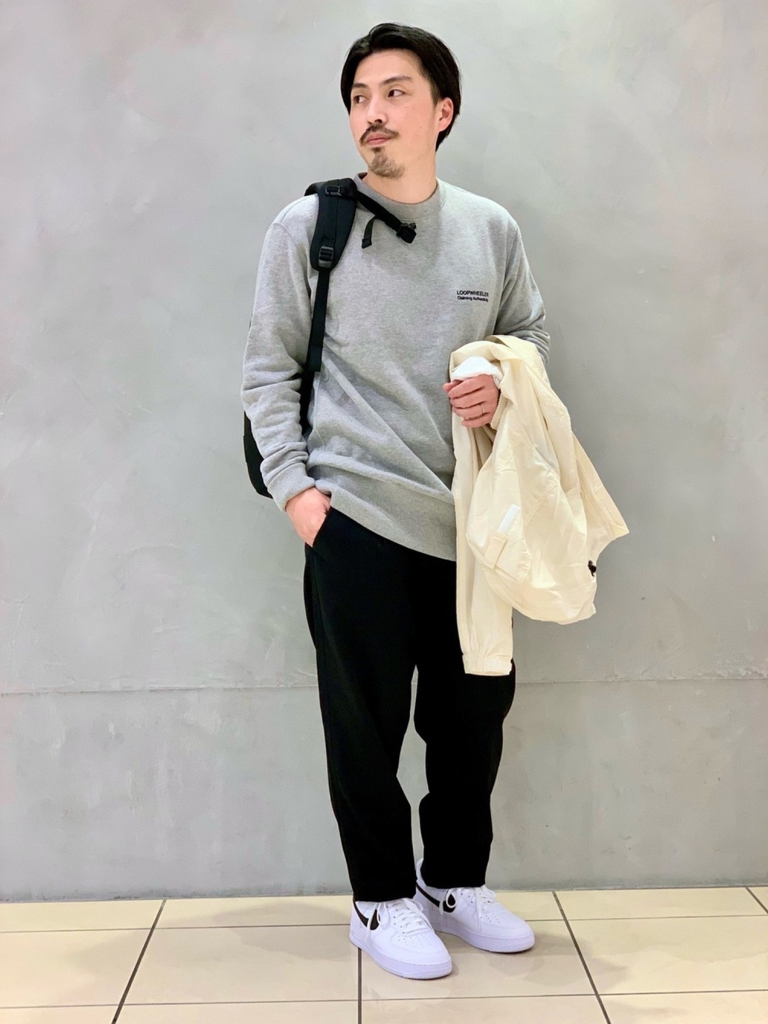 LOOPWHEELER×LOWERCASE 別注ライトウェイト　ロゴスウェット LOOPWHEELER × LOWERCASE 「大人が着られるロゴスウェット」に新