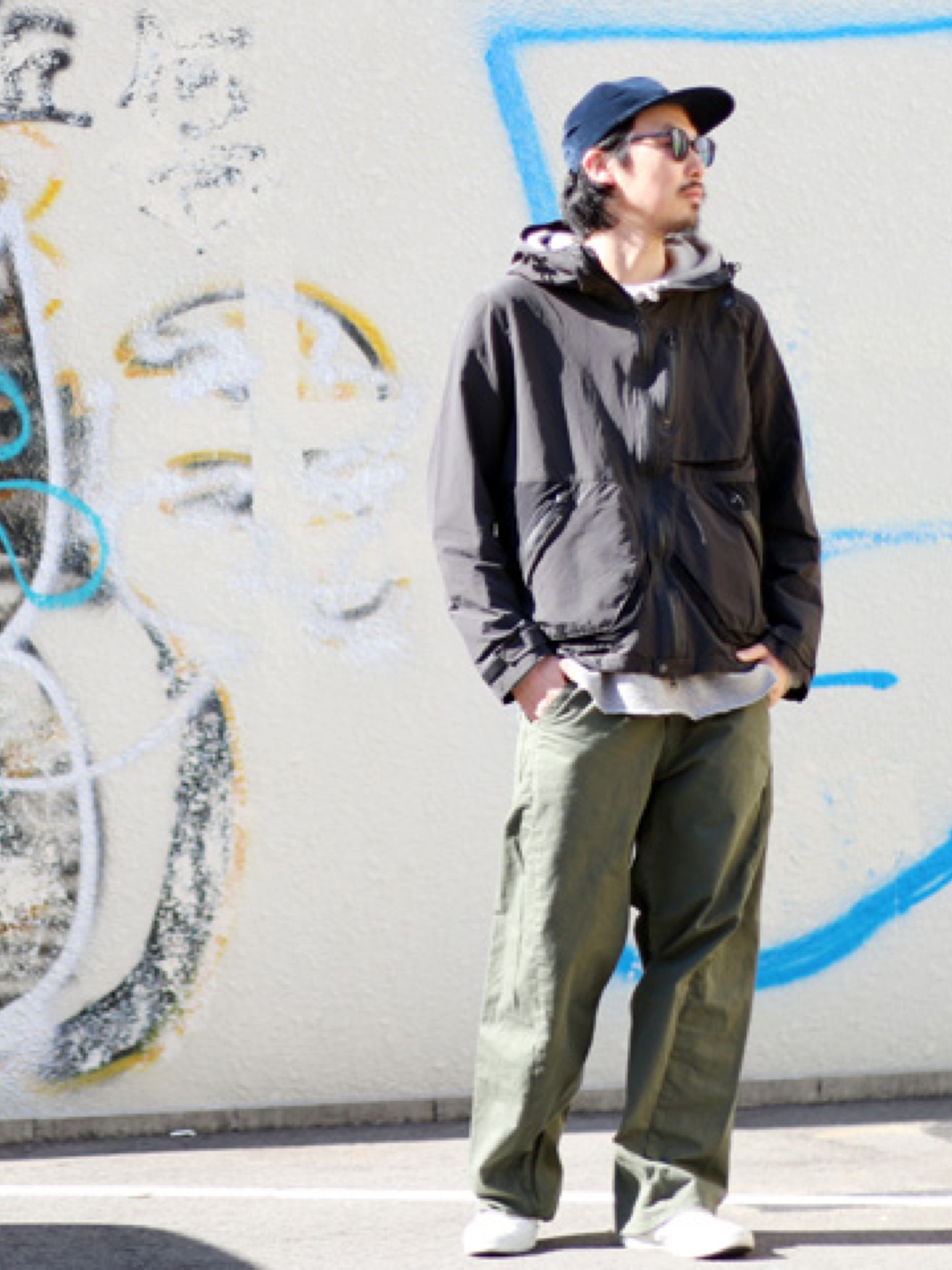 REMI RELIEFのマウンテンパーカーを使った人気ファッション