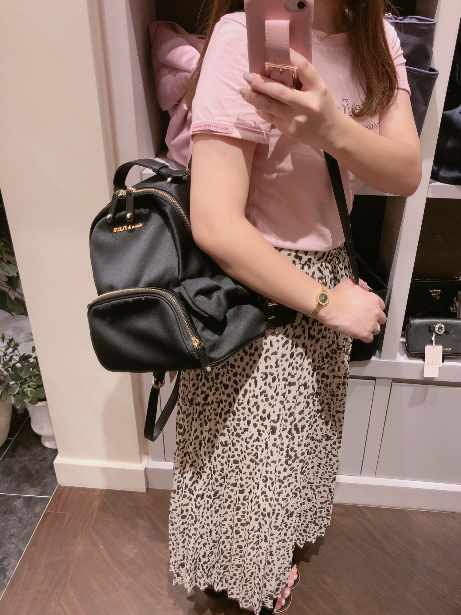 Maison de FLEUR（メゾンドフルール）の「サテンサイドリボンリュック 