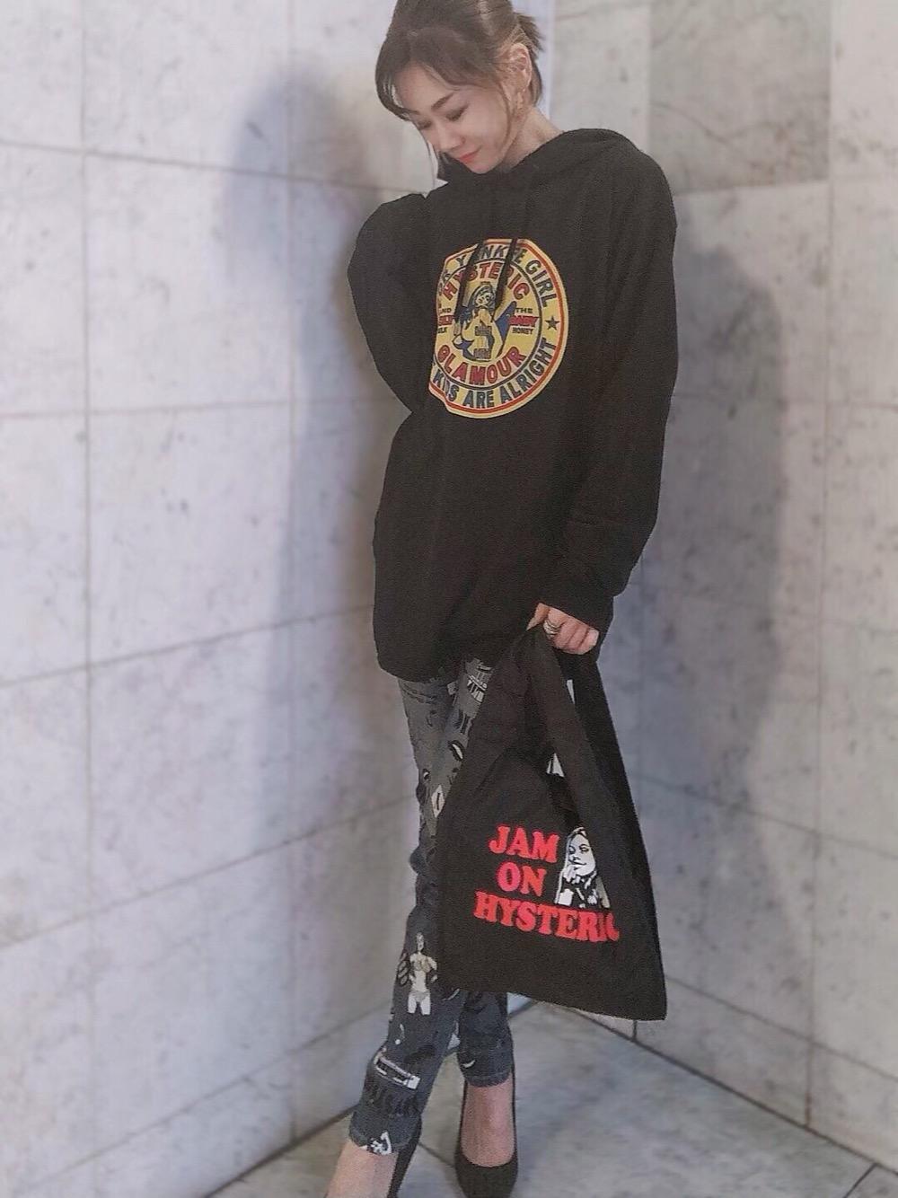 HYSTERIC GLAMOUR（ヒステリックグラマー）の「YANKEE GIRL パーカー