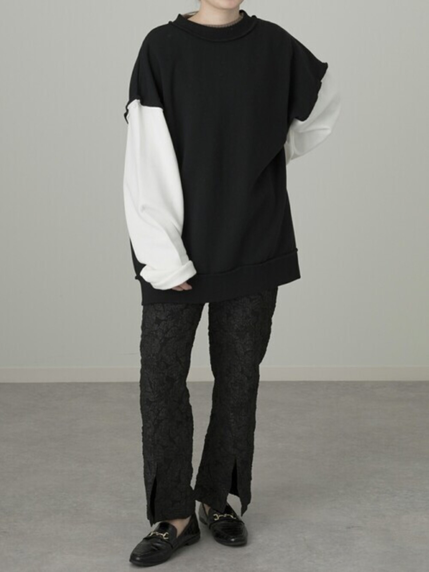 kicuri（キクリ）の「【低身長向けSサイズ有り】センタースリットの