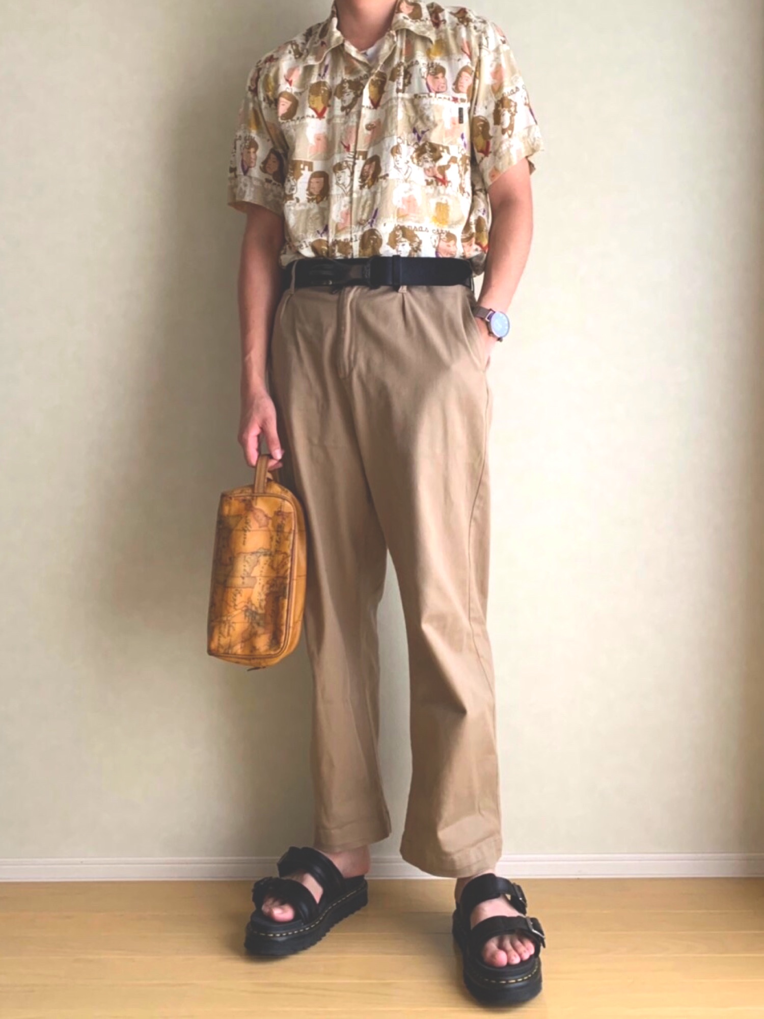PRIMA CLASSEのクラッチバッグを使ったメンズ人気ファッション 