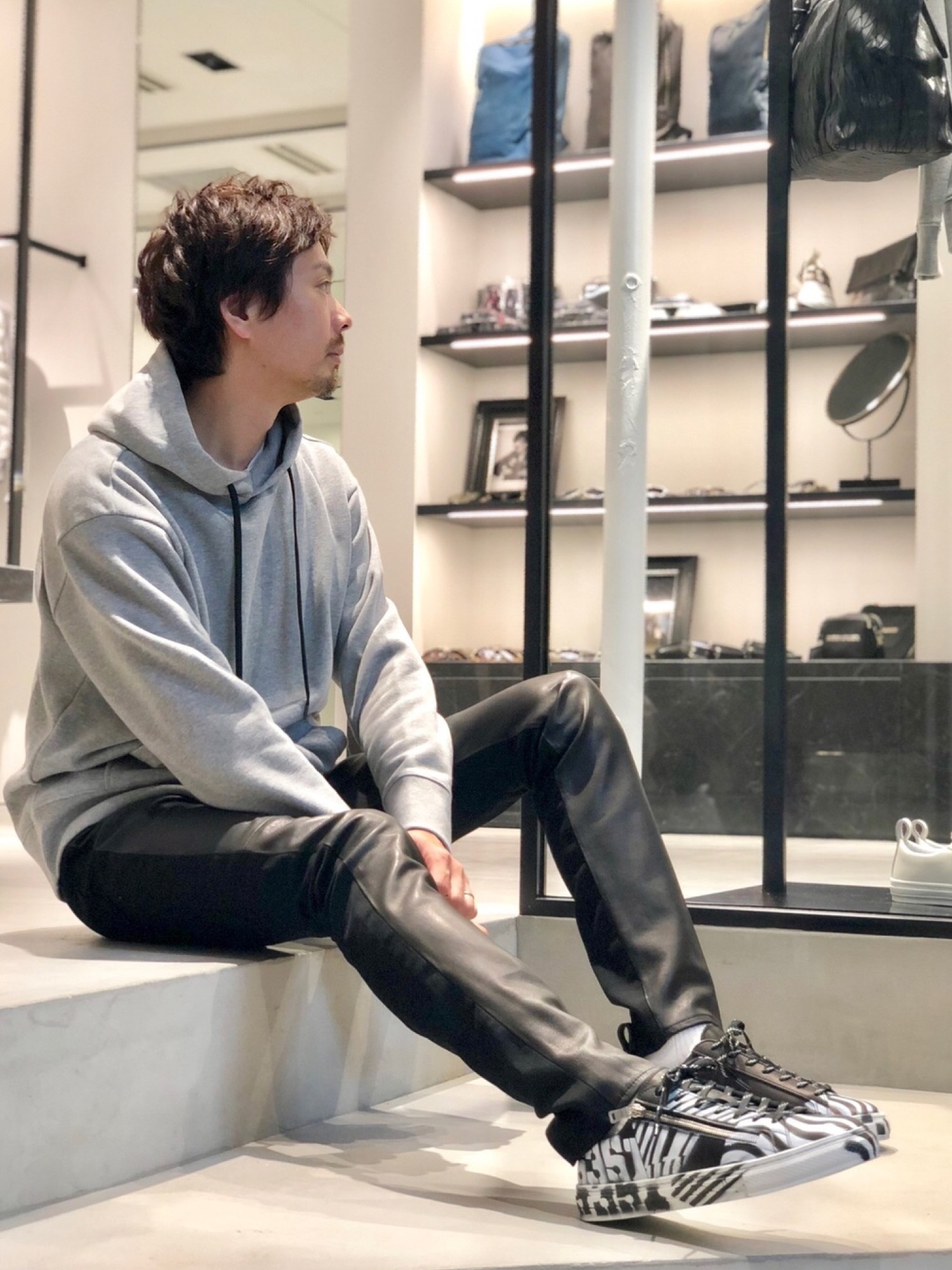 5351 POUR LES HOMMES（ゴーサンゴーイチプールオム）の「ストレッチ 