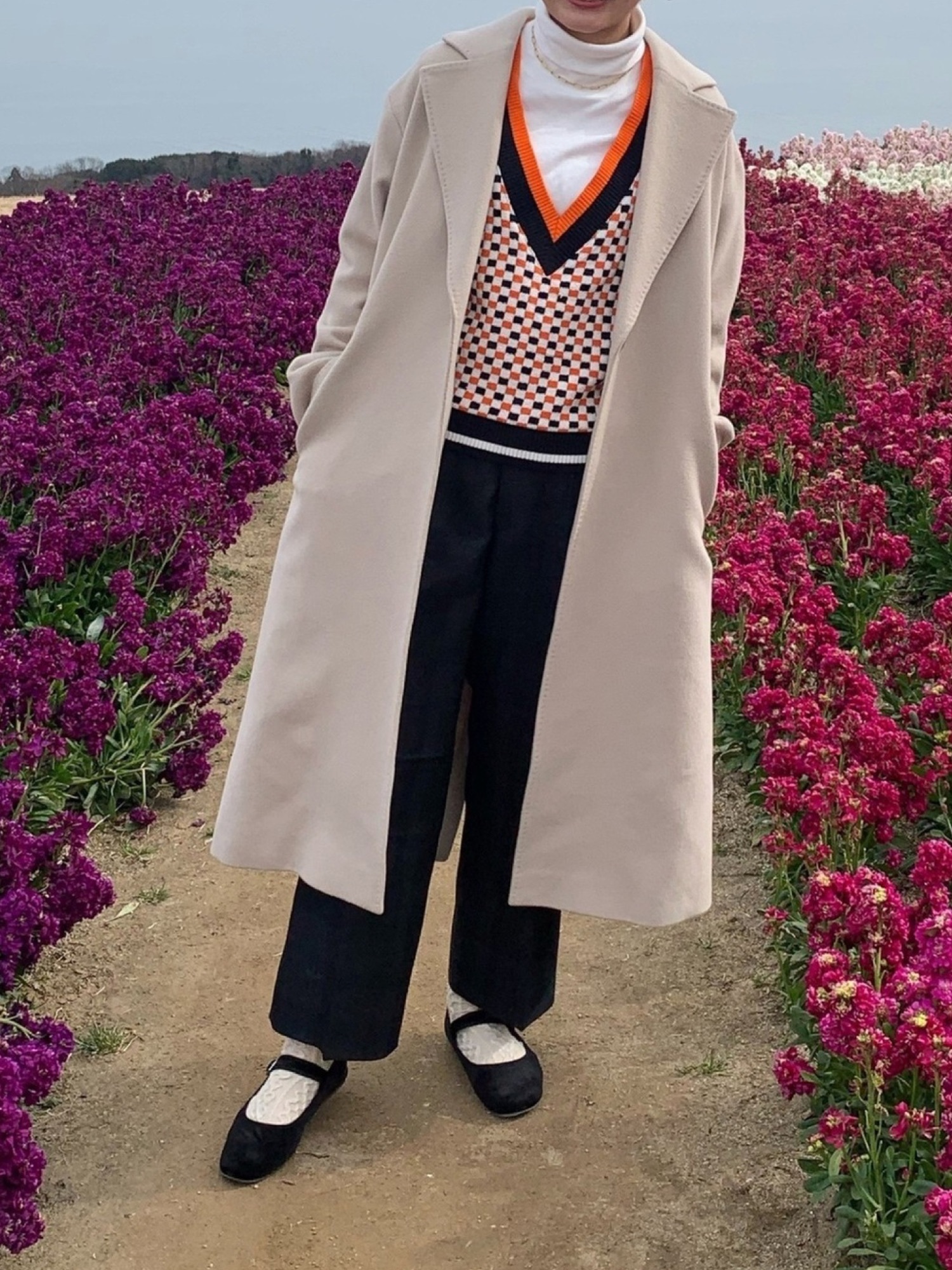 23区（ニジュウサンク）の「ウールアンゴラビーバー ロング チェスター