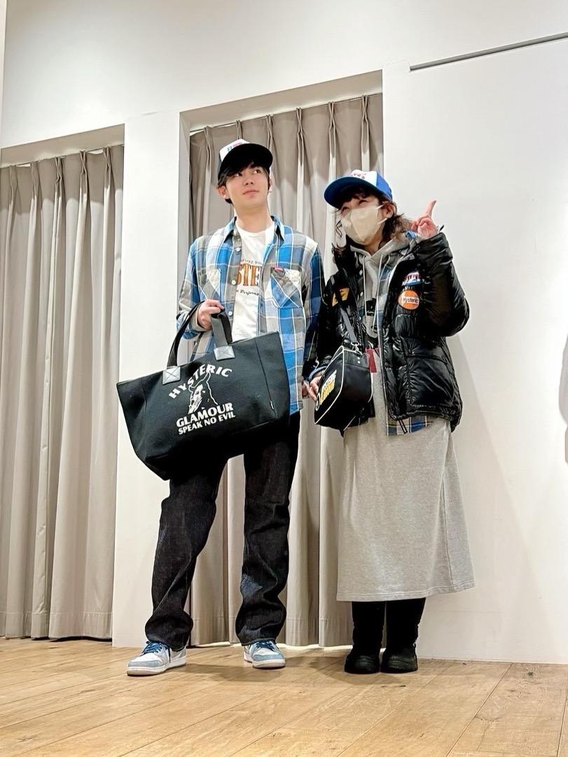HYSTERIC GLAMOUR（ヒステリックグラマー）の「HELL' S COMIN' DOWN