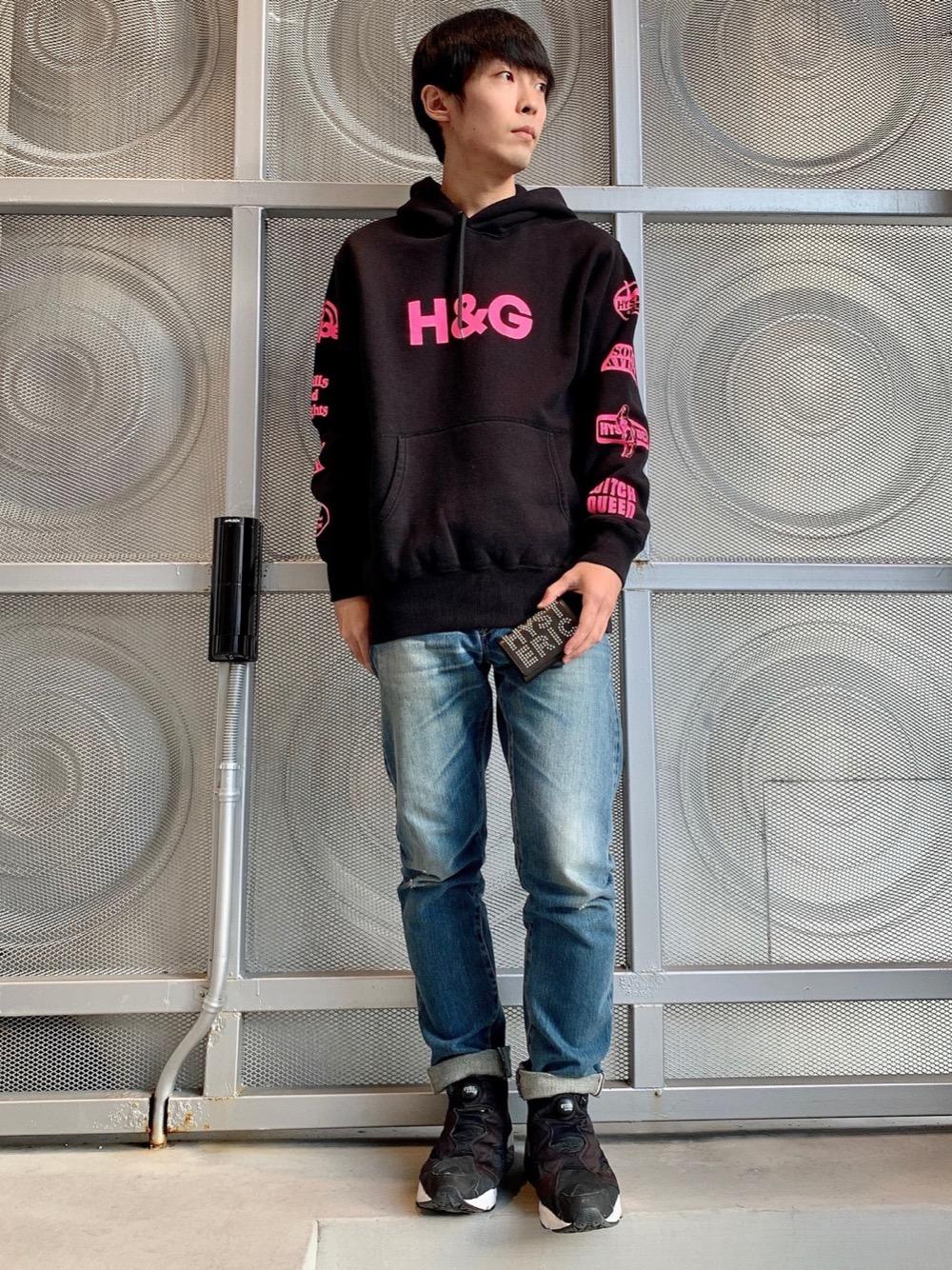 HYSTERIC GLAMOUR（ヒステリックグラマー）の「ロゴスタッズ 三