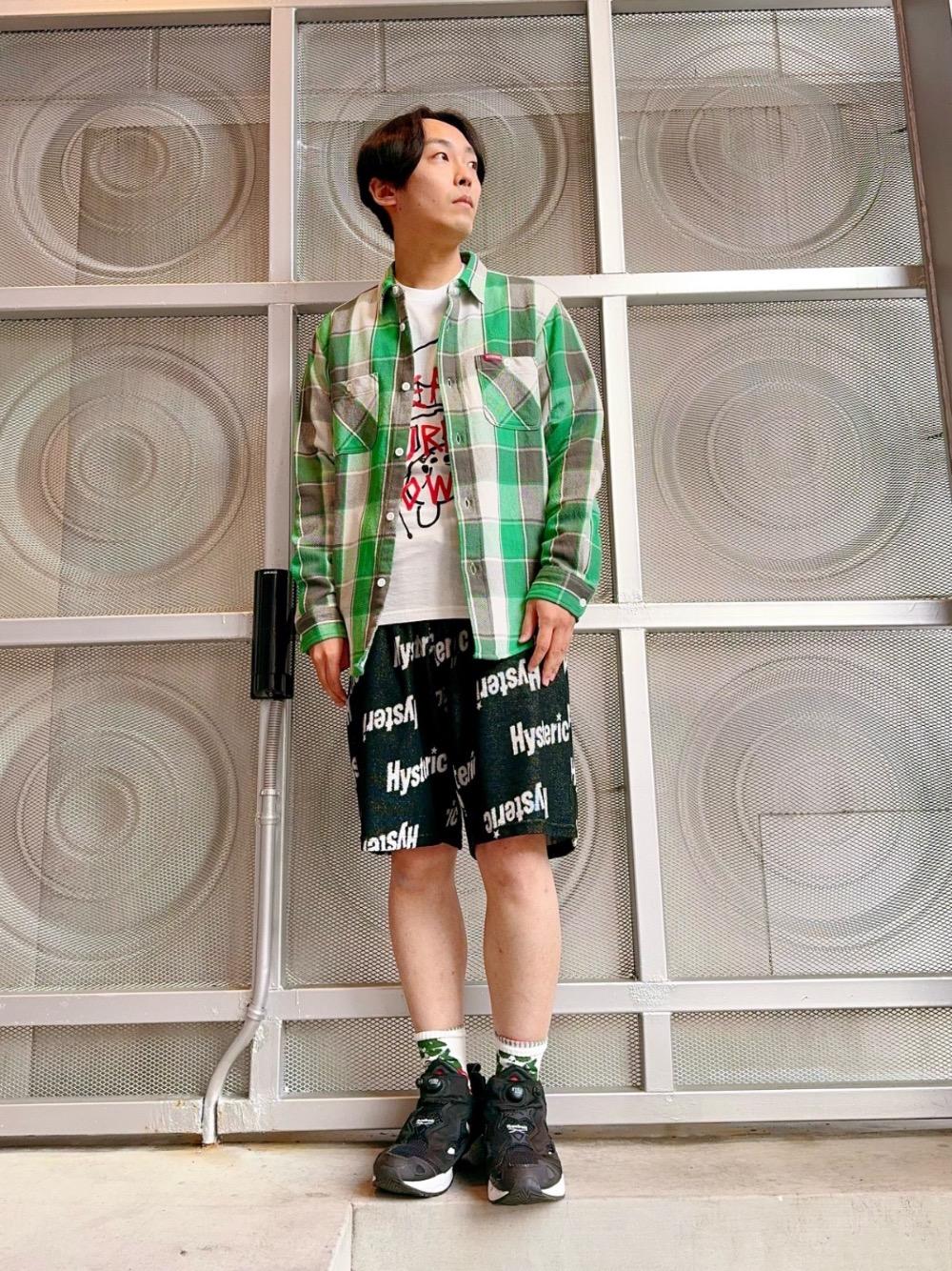 Hysterics ヒステリックス　バイカーショーツ　Y2K 平成　グランジ HYSTERIC GLAMOUR（ヒステリックグラマー）の「SLANTED LOGO柄