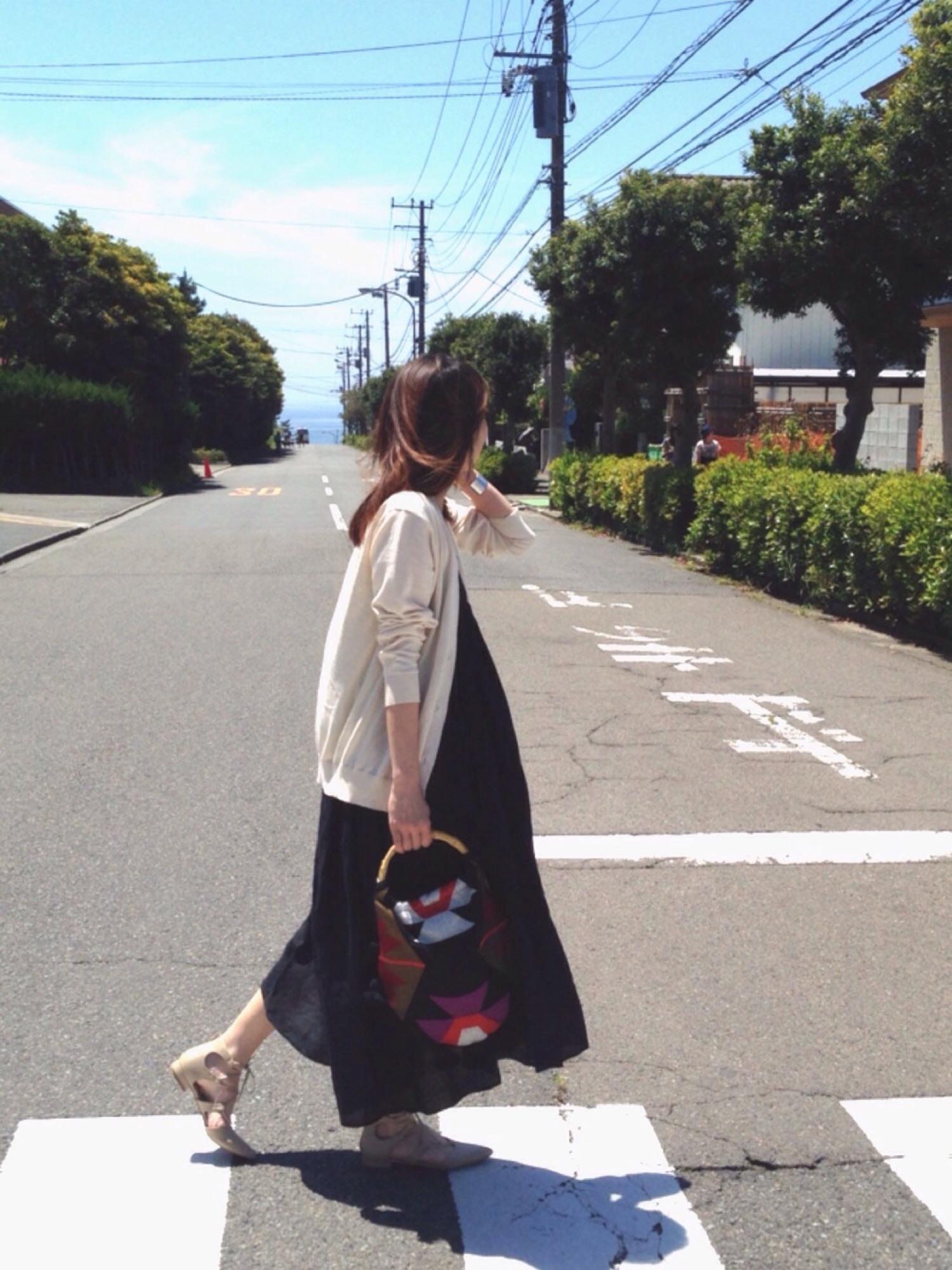Shikica Tokyo（シキカトウキョウ）の「バンブーハンドル刺繍バッグ ...