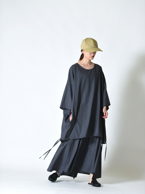BISHOOL バルーン ビッグ プルオーバー BISHOOL（ビシュール）の「BISHOOL Tropical Wool Balloon Big