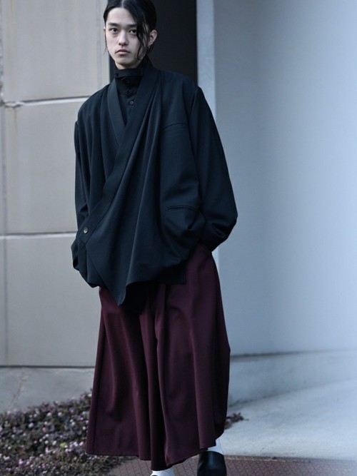 BISHOOL（ビシュール）の「BISHOOL Wool Gabardine KIMONO Drape
