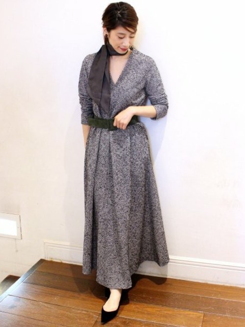 りょんりょん様　VERMEIL par iena 千鳥ツイードVネックワンピース りょんりょん様 VERMEIL par iena 千鳥ツイードVネックワンピース VERMEIL