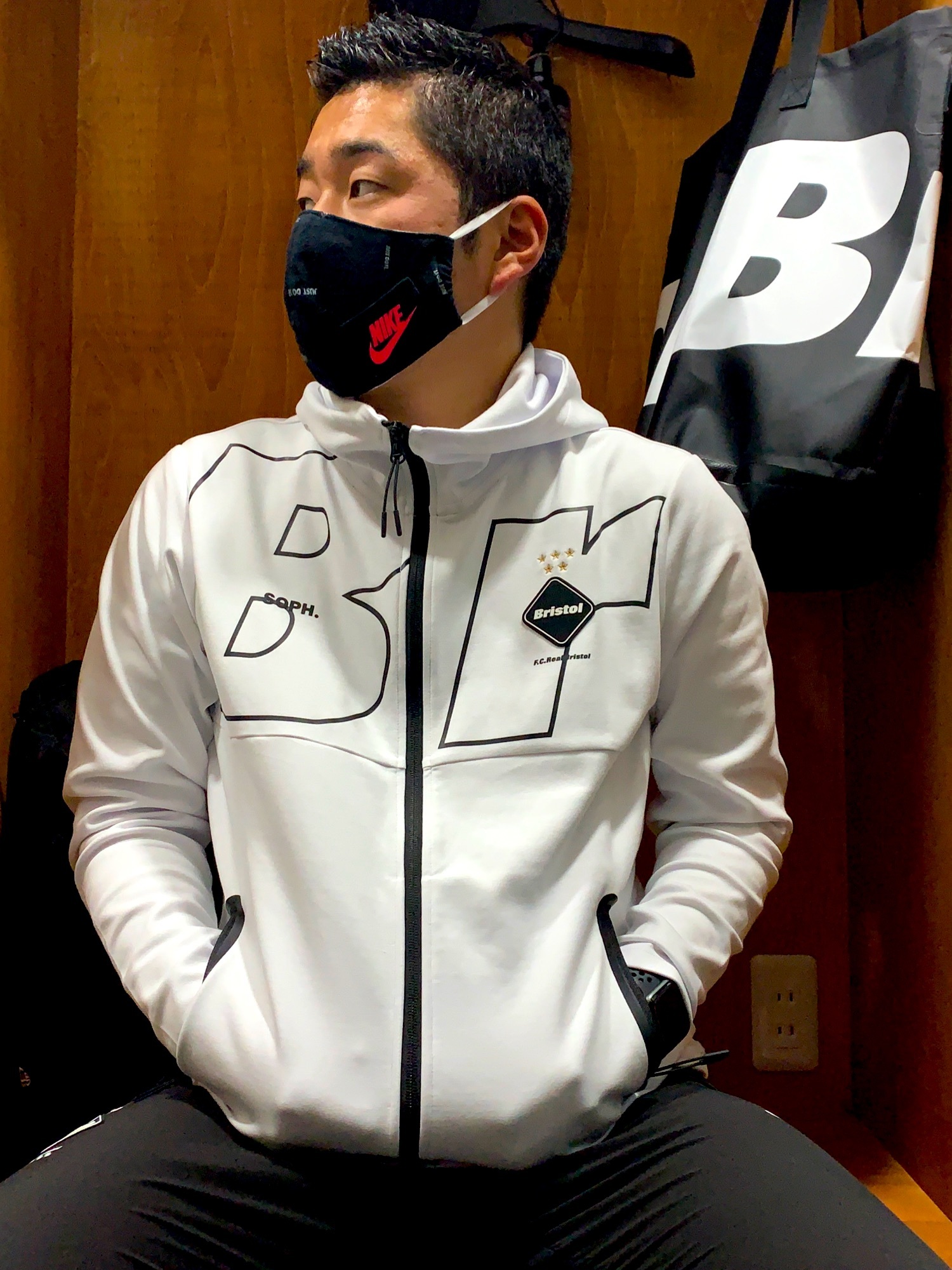 y*u様 F.C. Real Bristol ストライプパーカー fcrb_250061_black.jpg
