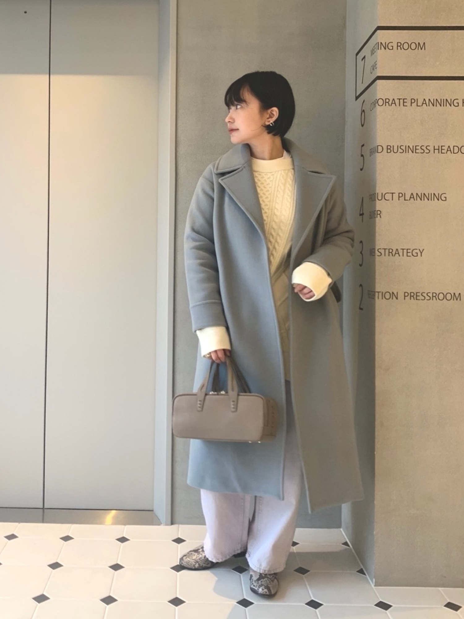 nano・universe MANTECO ビッグラペルガウンコート MANTECO ビッグラペルガウンコートを使った人気ファッション