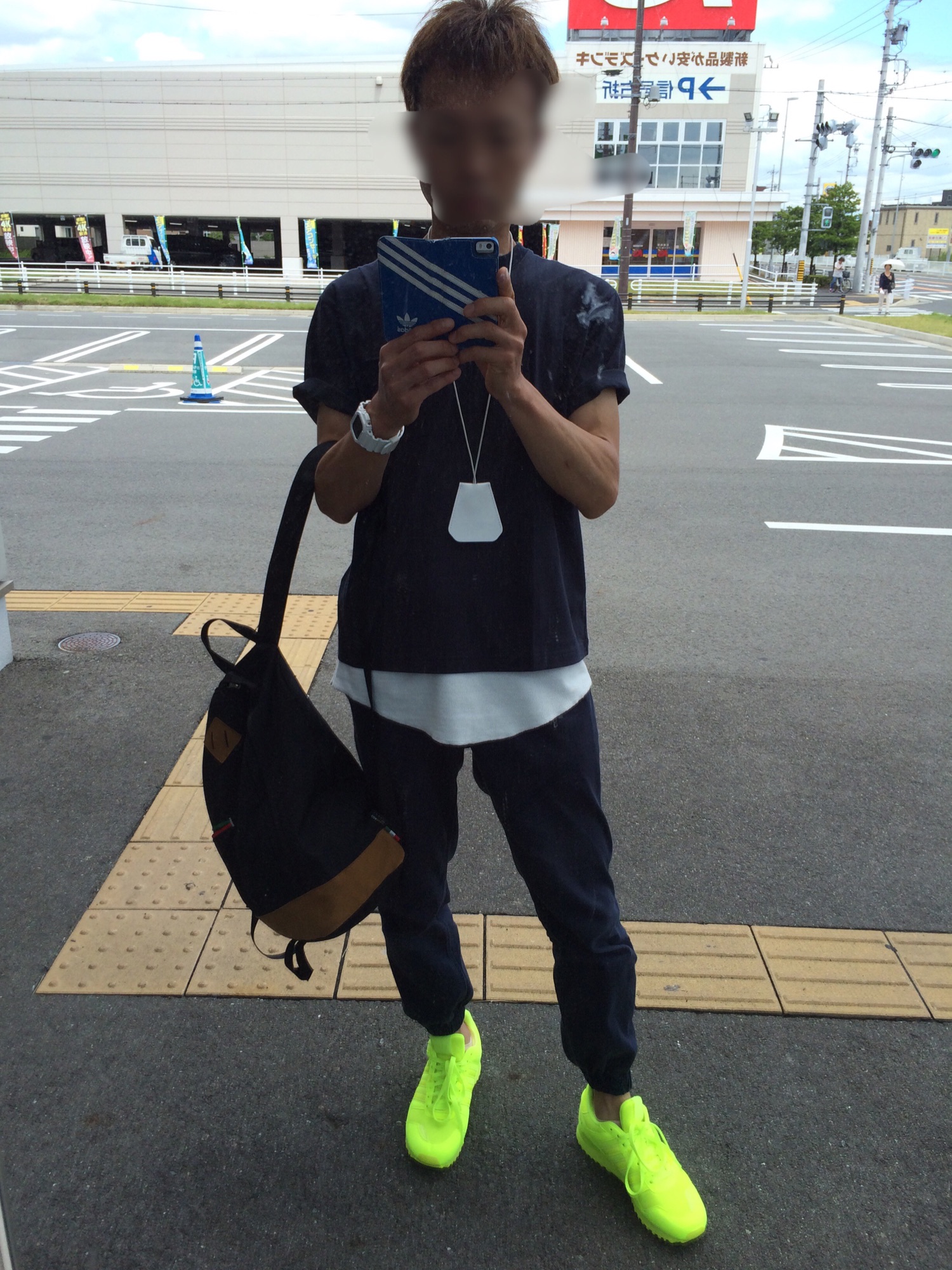 adidas 着画 adidas Originals（アディダスオリジナルス）の「adidas ZX