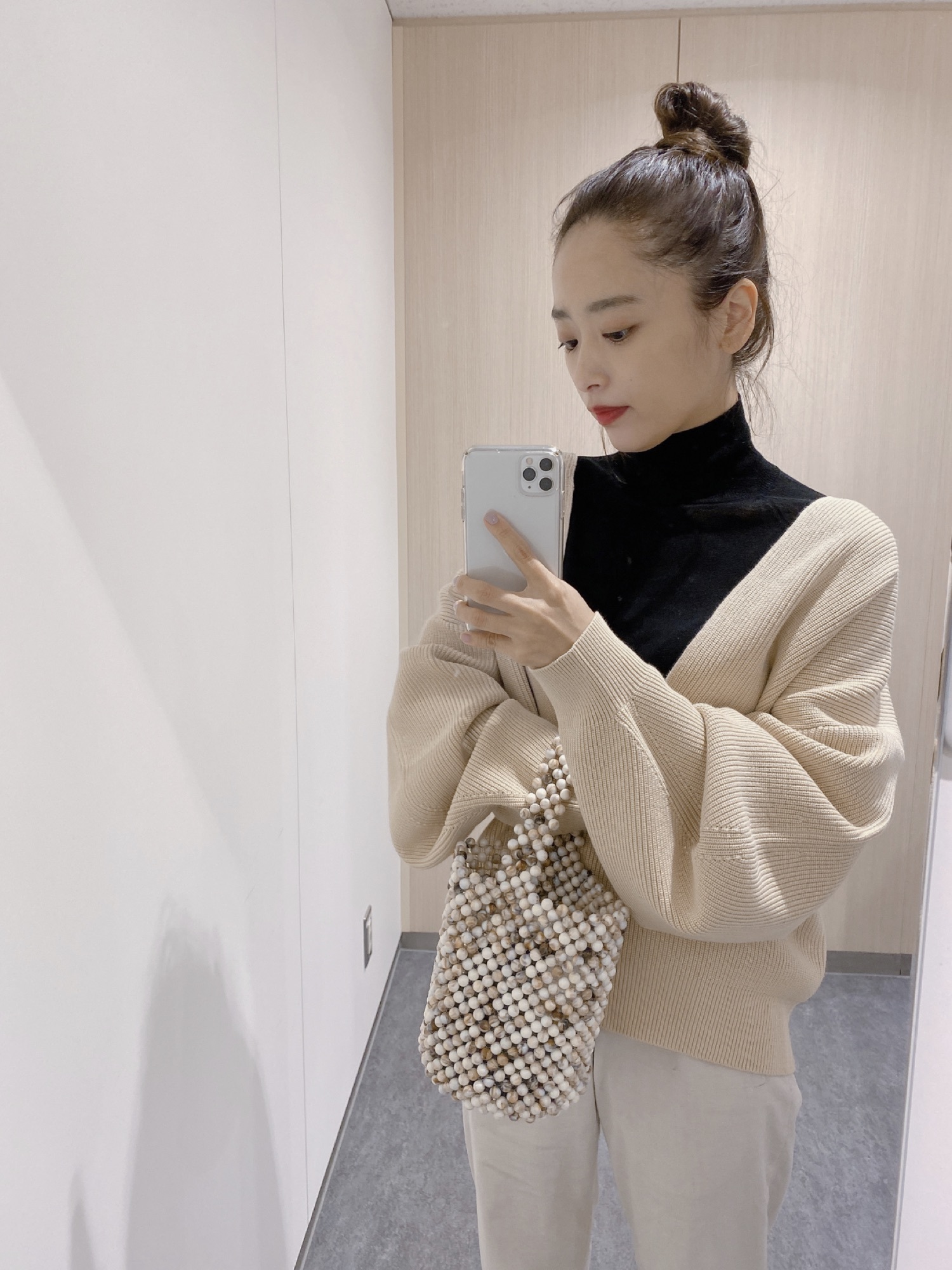 TODAYFUL（トゥデイフル）の「スリットネックニット（ニット