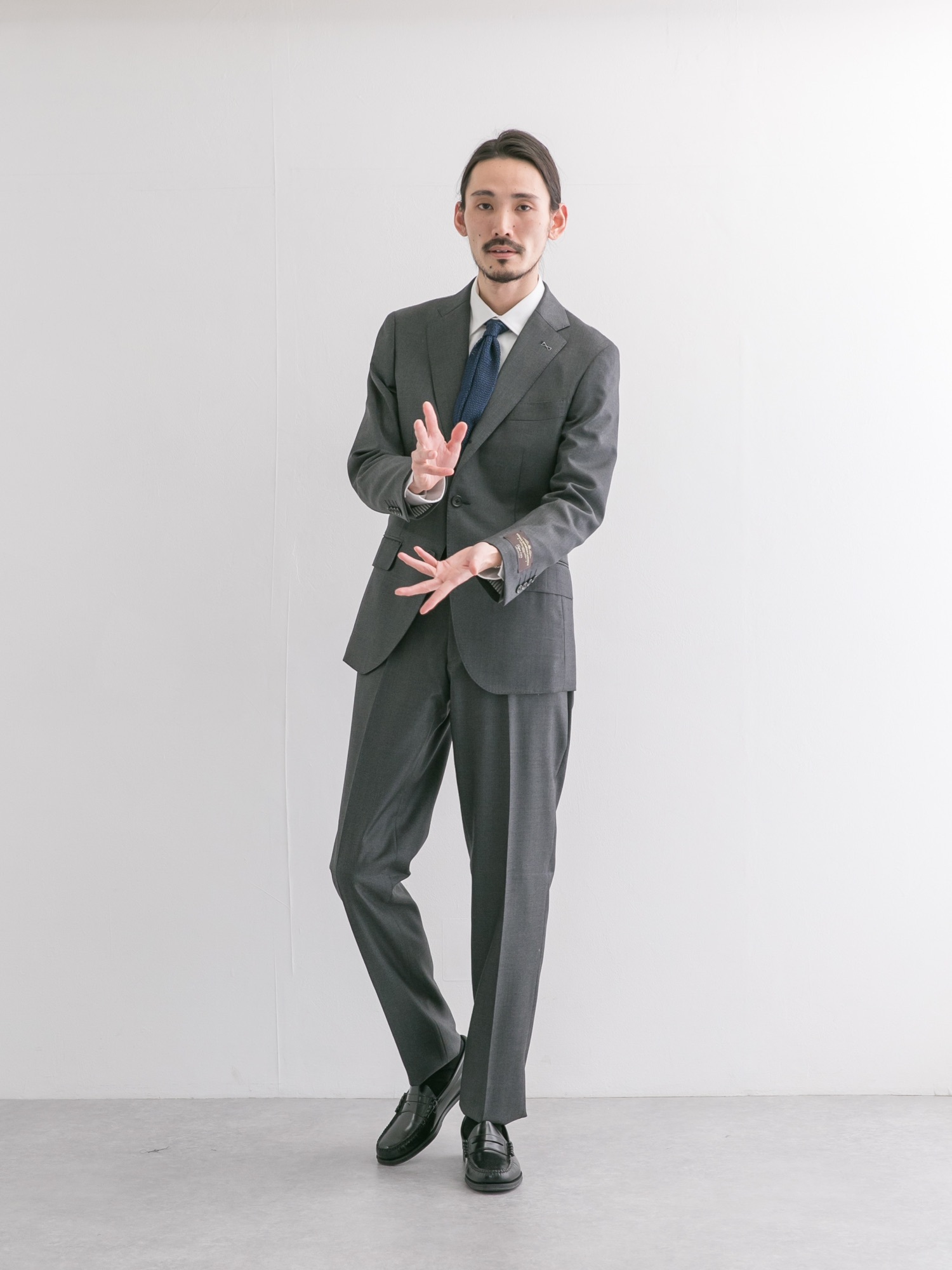 美品 URBAN RESEARCH Tailor カノニコサージスーツ URBAN RESEARCH（アーバンリサーチ）の「URBAN RESEARCH Tailor