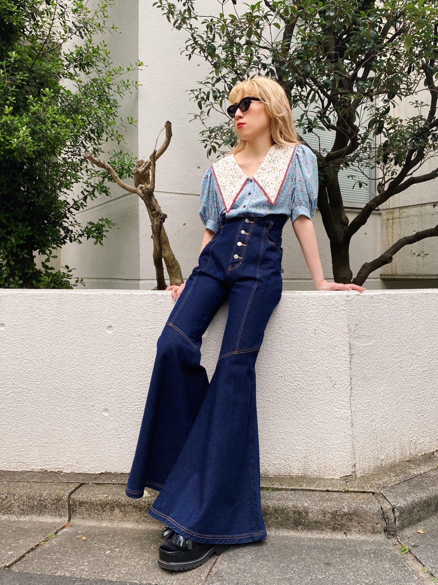 PAMEO POSE（パメオポーズ）の「Super Flare Pants（デニムパンツ