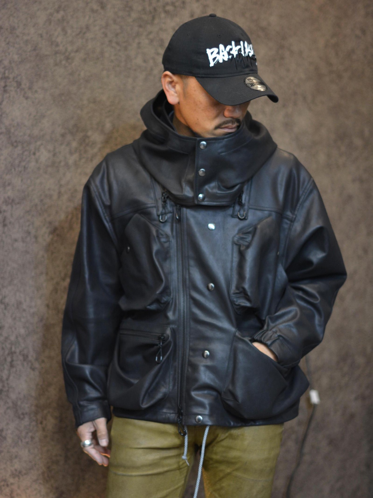 バックラッシュ　マウンテンパーカー　サイズL 吊るし バックラッシュ マウンテンパーカー サイズL 吊るし ISAMU KATAYAMA