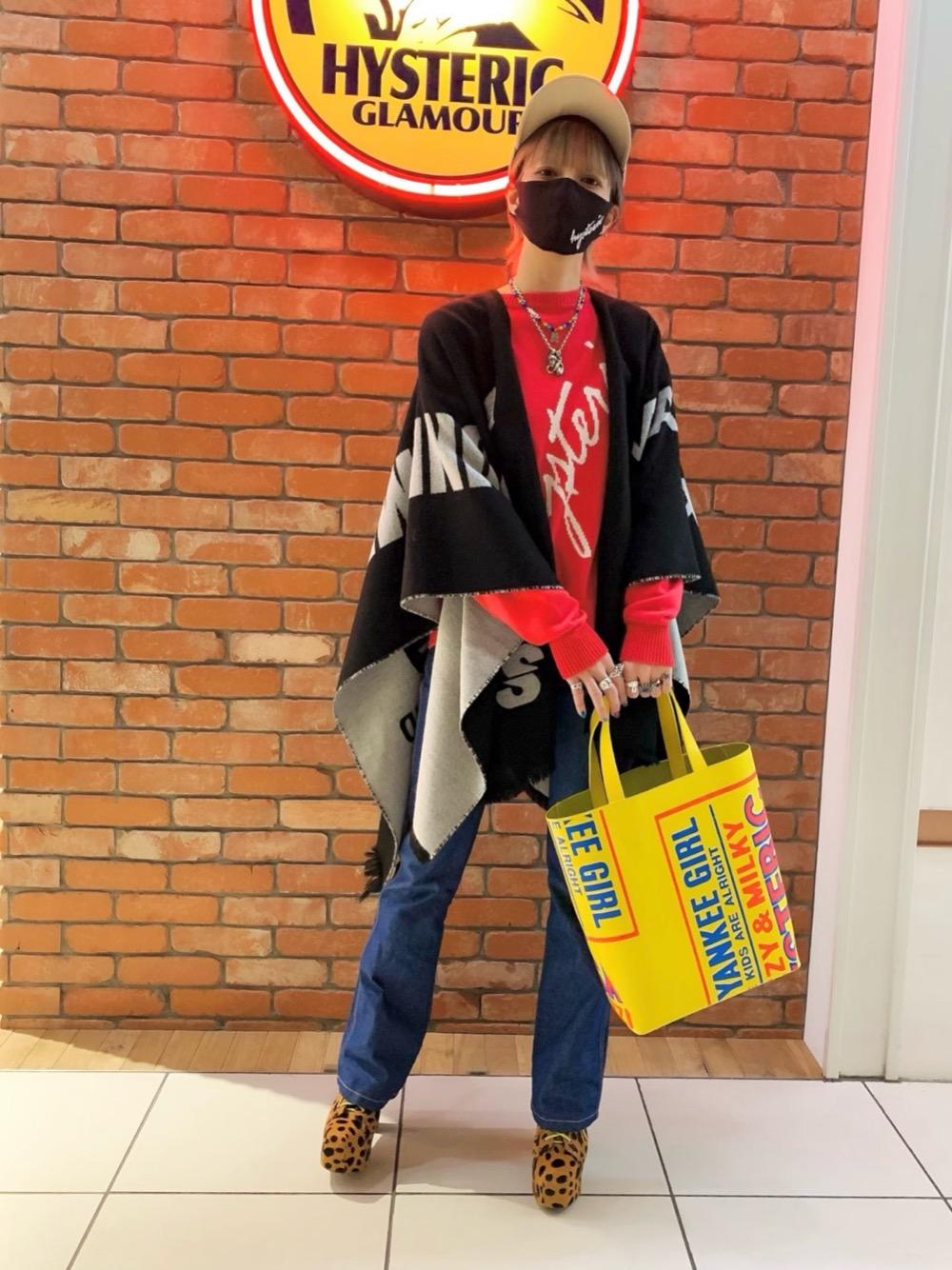 ヒステリックグラマー ポンチョ ストール HYSTERIC GLAMOUR（ヒステリックグラマー）の「HYSTERIC BEAR