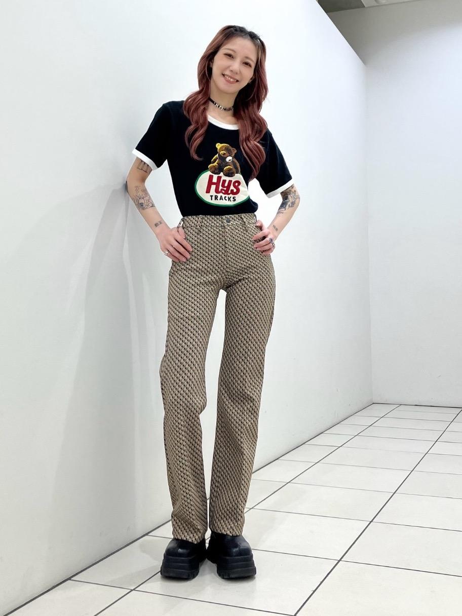 ヒステリックグラマーHYSTERIC GLAMOURヒスガールTシャツ白フリー 7HG Tシャツ（Tシャツ/カットソー）｜HYSTERIC GLAMOUR