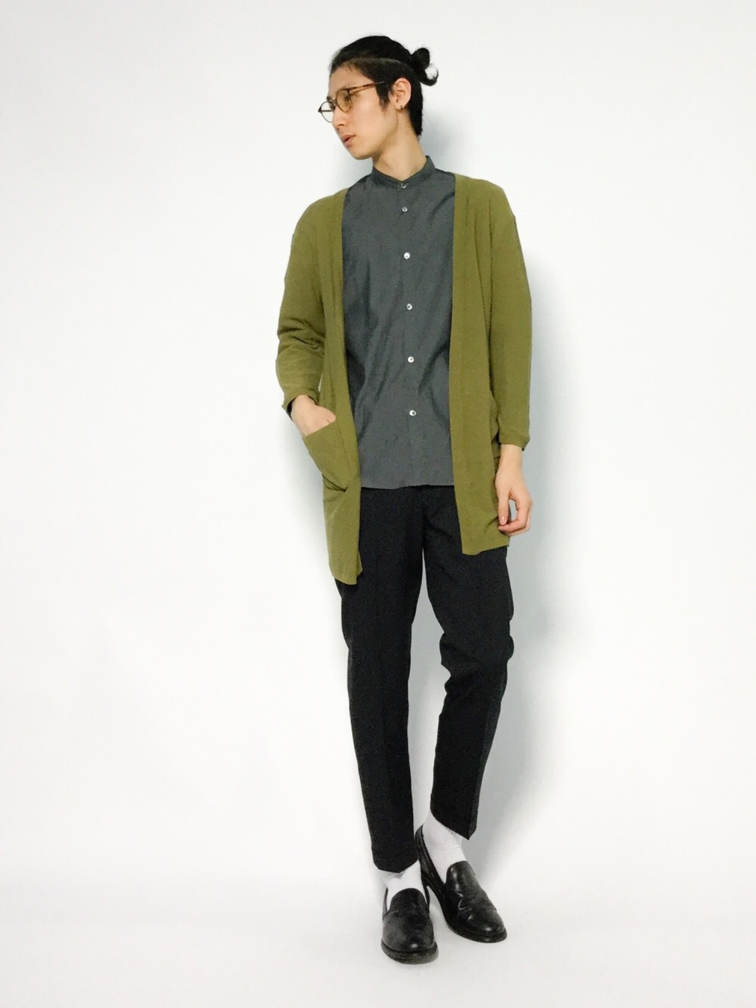 c-boy CELINE オールドスタイル バンドカラーシャツ グランパコーデ c-boy ベスト× Calvin Klein チラ見せ重ね着 グランパコーデ