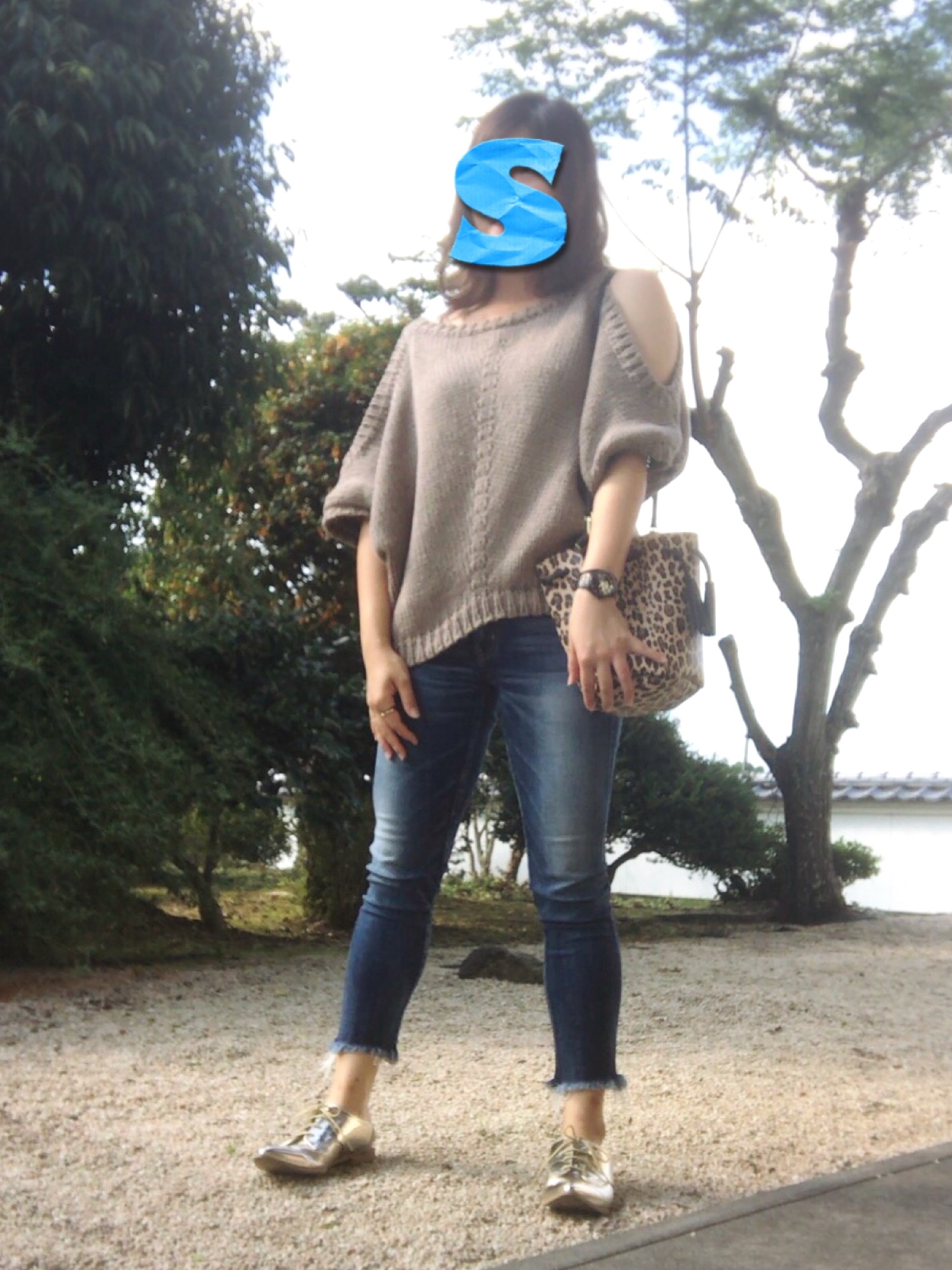 TODAYFUL（トゥデイフル）の「オープンショルダーニット（ニット