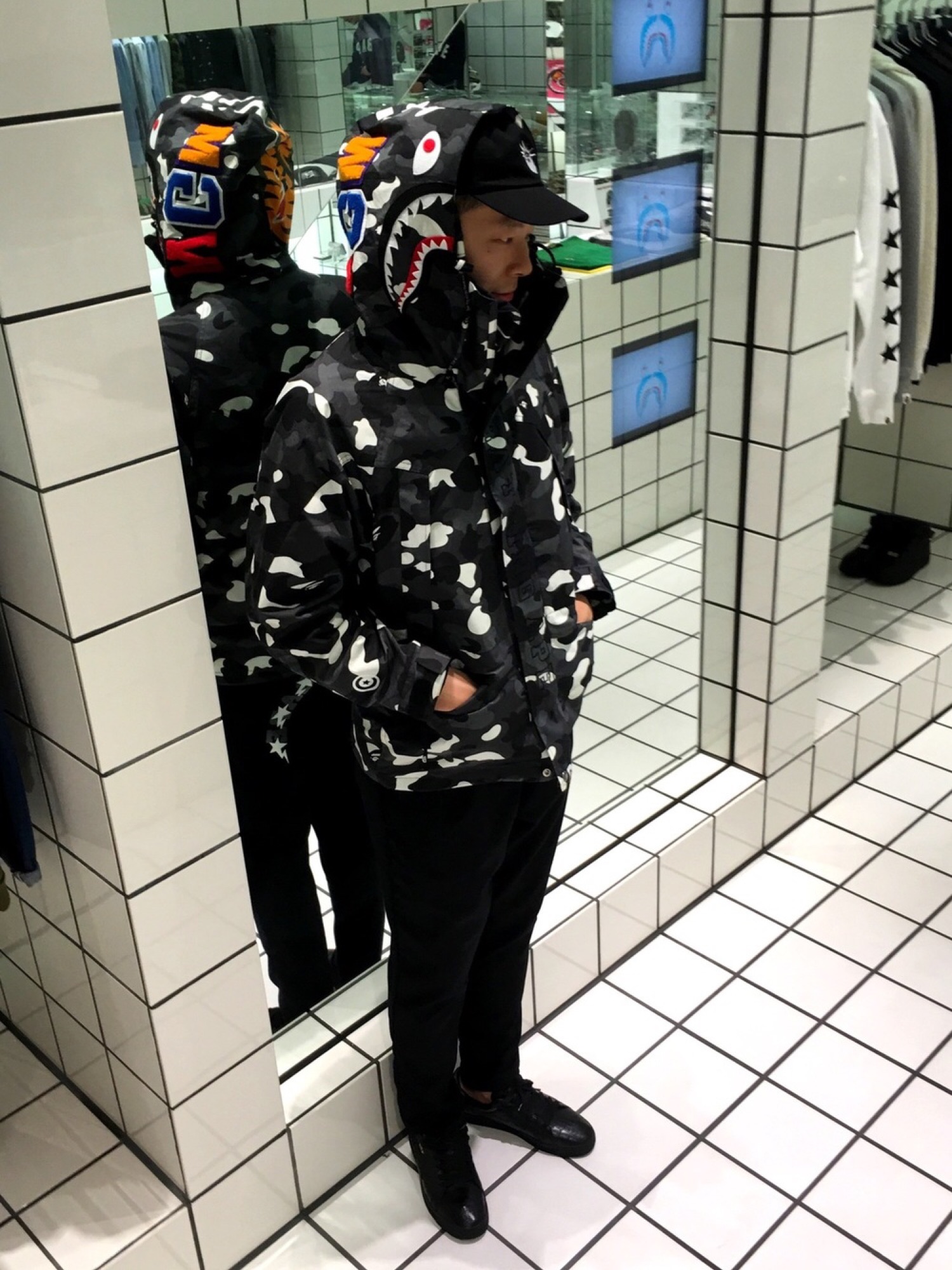 A BATHING APE（アベイシングエイプ）の「CITY CAMO SNOW BOARD JACKET 