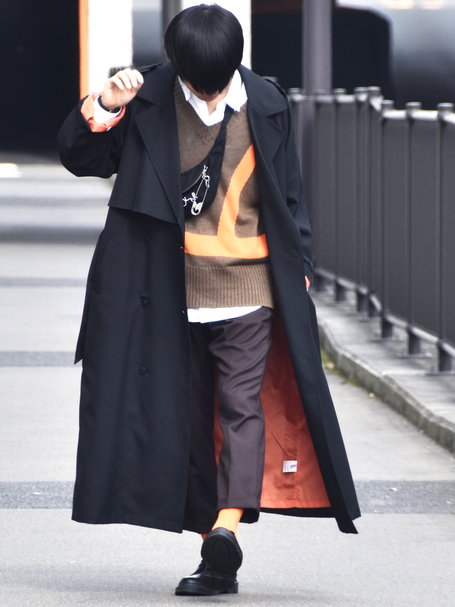 keisuke yonedaのトレンチコートを使った人気ファッション 