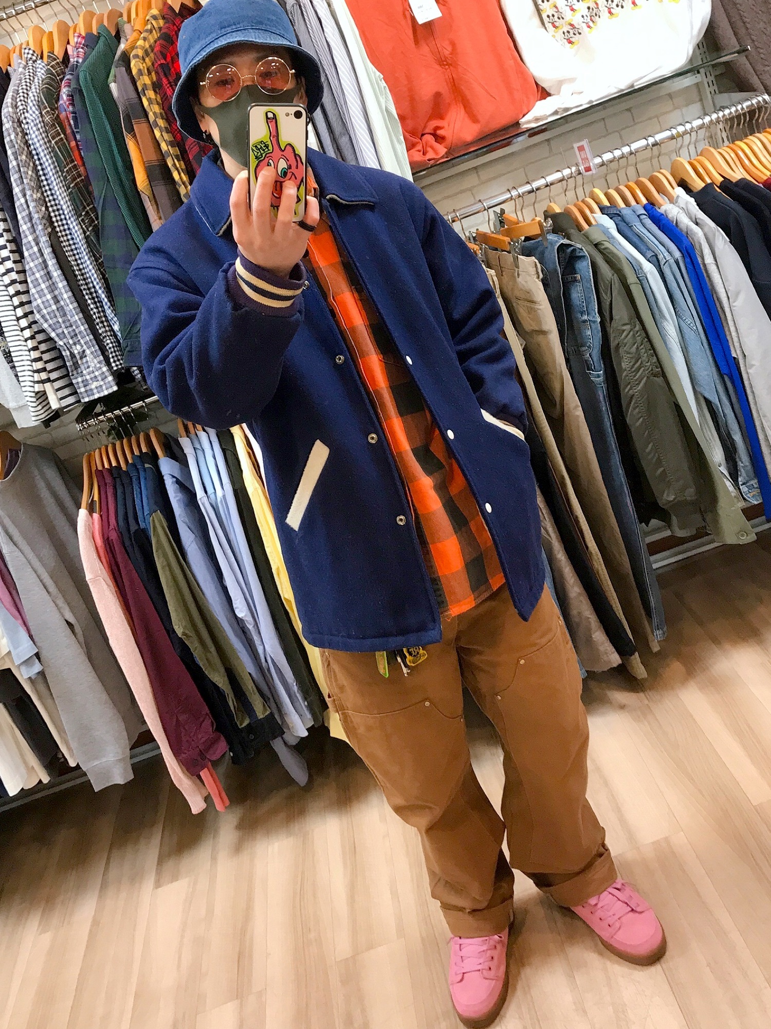 HEWITTのスタジャンを使った人気ファッションコーディネート - WEAR