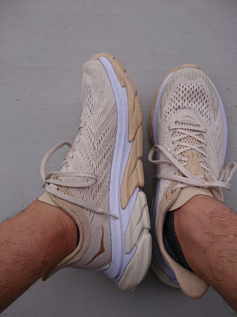 HOKA（ホカ）の「HOKA ONE ONE / ホカ オネオネ CLIFTON EDGE