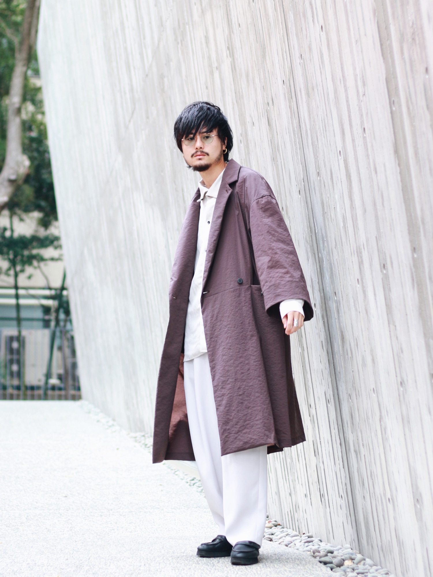 Lui's（ルイス）の「リネン混ハイネックシャツ（シャツ/ブラウス