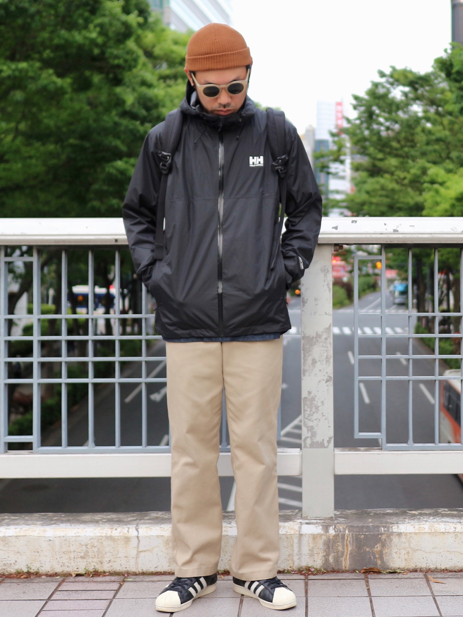 HELLY HANSENヘリーハンセンのマウンテンパーカー　XLサイズ　送料無料 ビッグサイズ HELLY HANSEN ヘリーハンセン メンズXXL