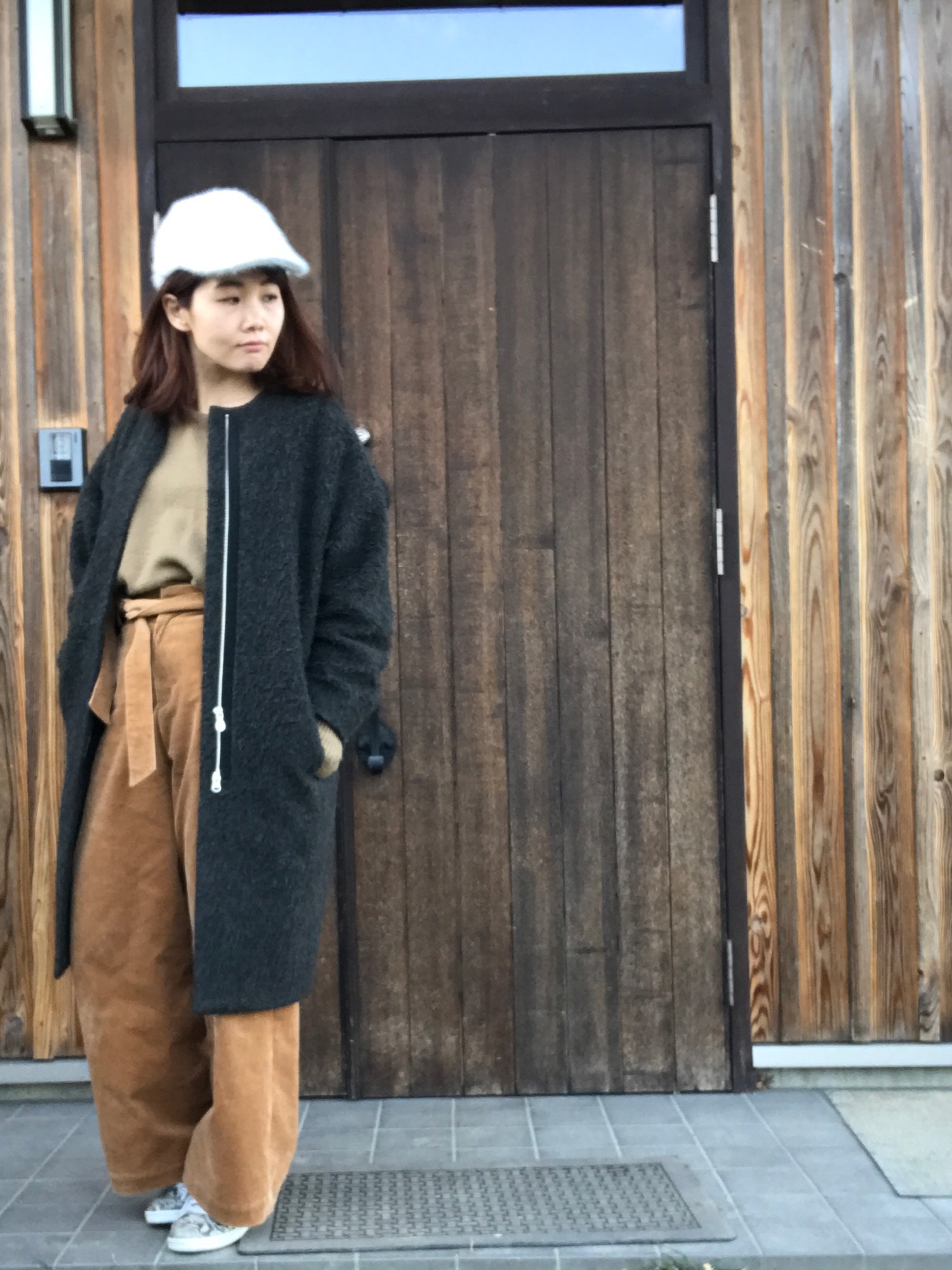 MAISON DE REEFUR（メゾンドリーファー）の「シャギー ノー カラー 