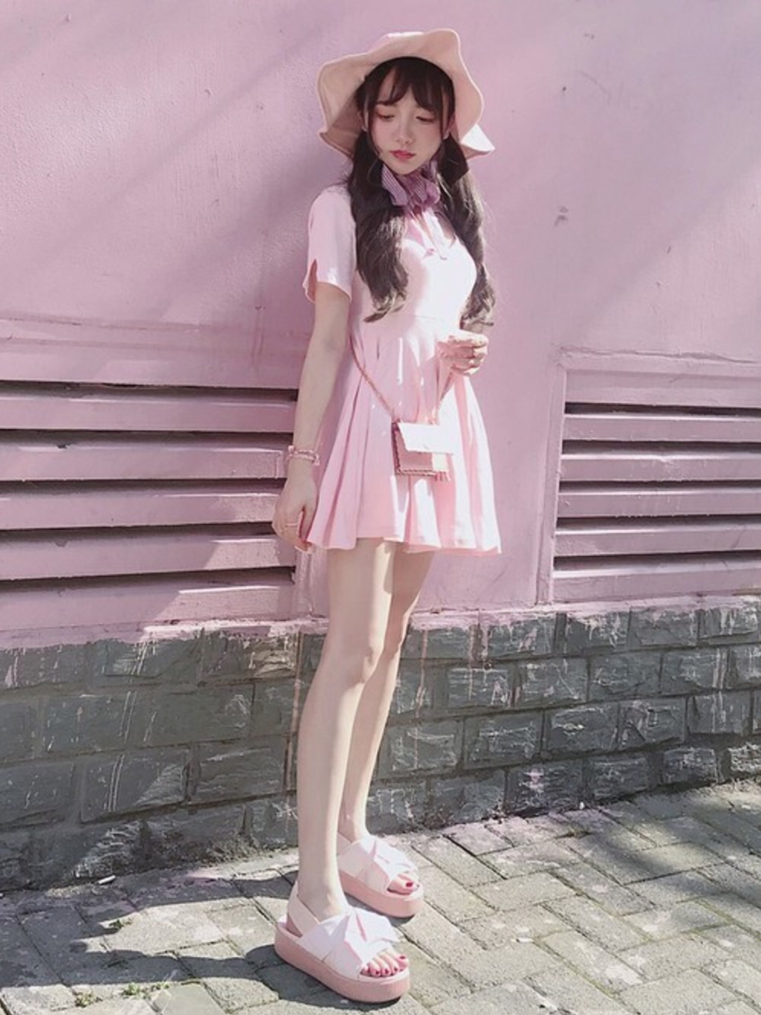 ♡bobon21 ハートくり抜きワンピース♡ ガーリーファッションの肩スリットハートくり抜きファーニット