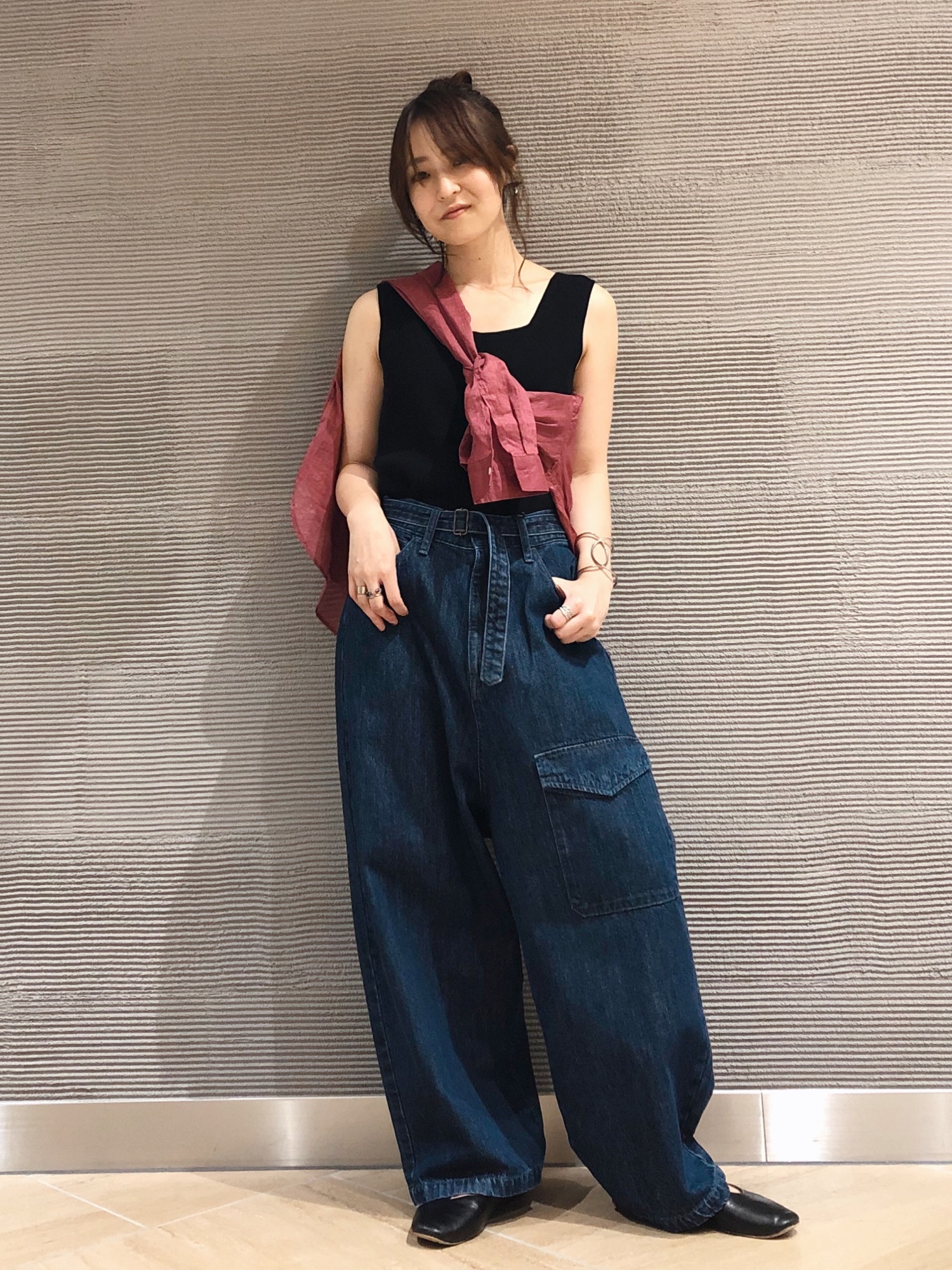 niko and ニコアンド　サス付き　イージー ワイド　デニム　ゆるだほ　L ニコアンド イージーパンツ ワイドパンツ サスペンダーデニム