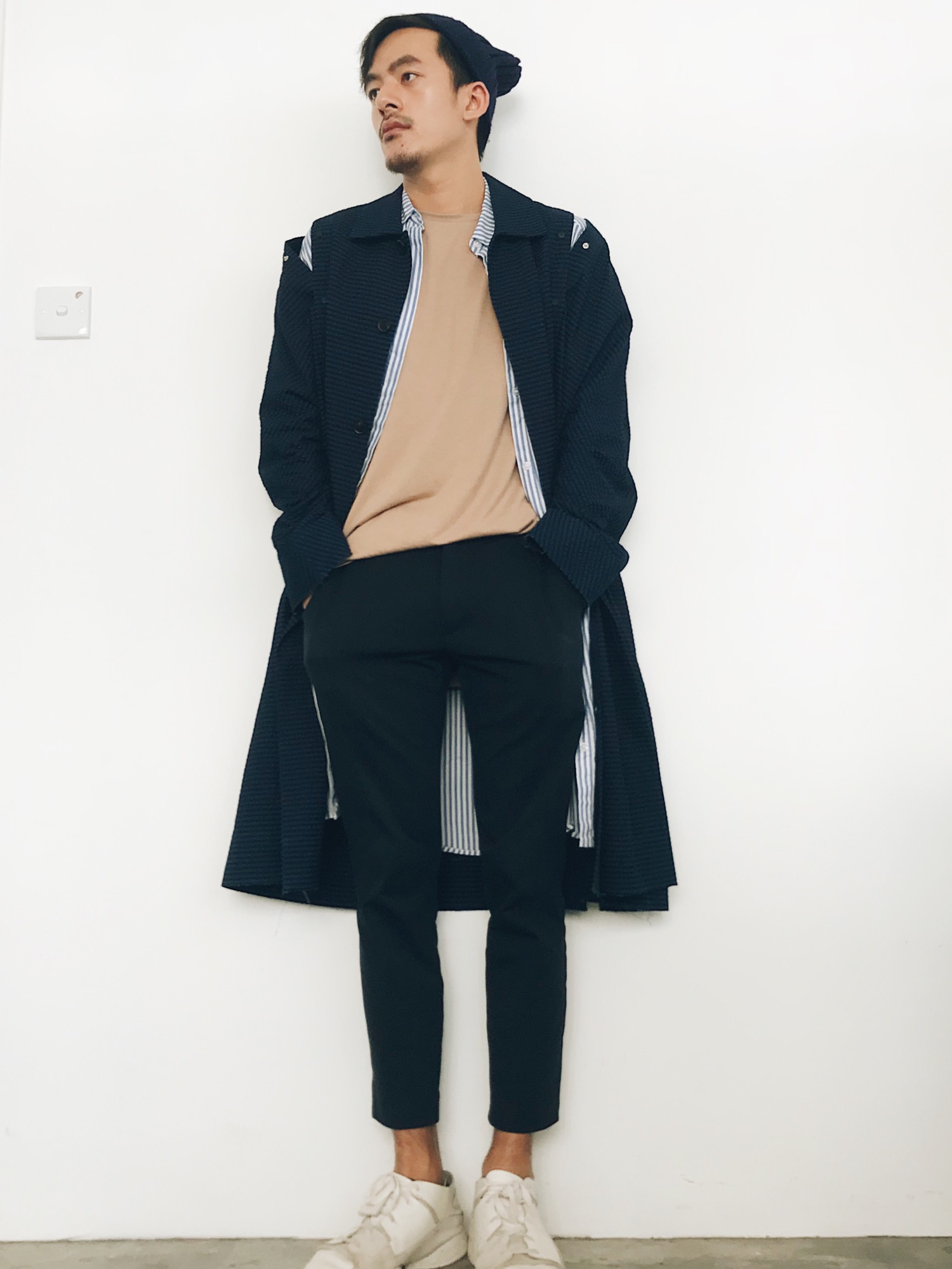 FFIXXED STUDIOSのチェスターコートを使った人気ファッション