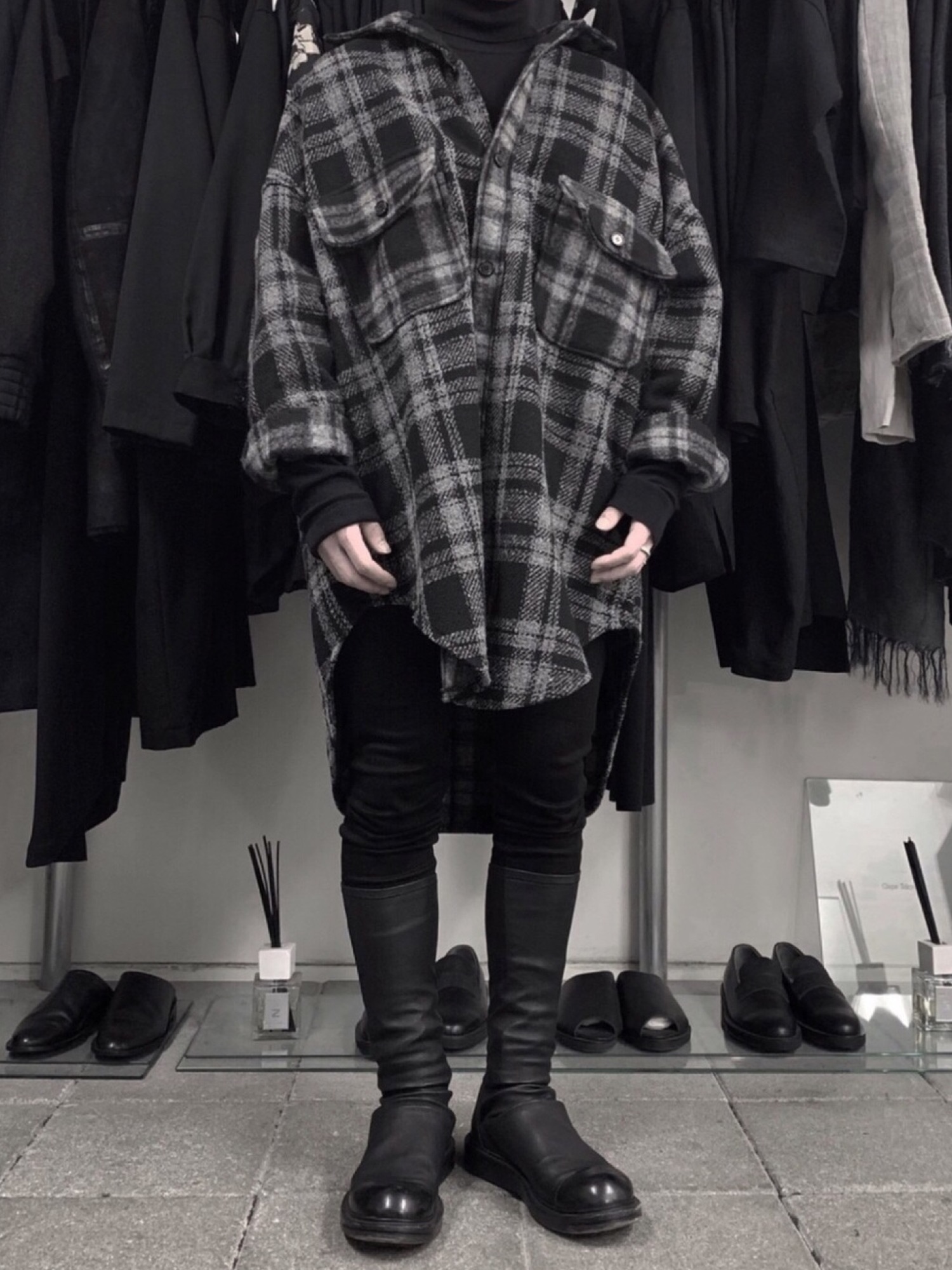 T｜Rick Owensのブーツを使ったコーディネート - WEAR