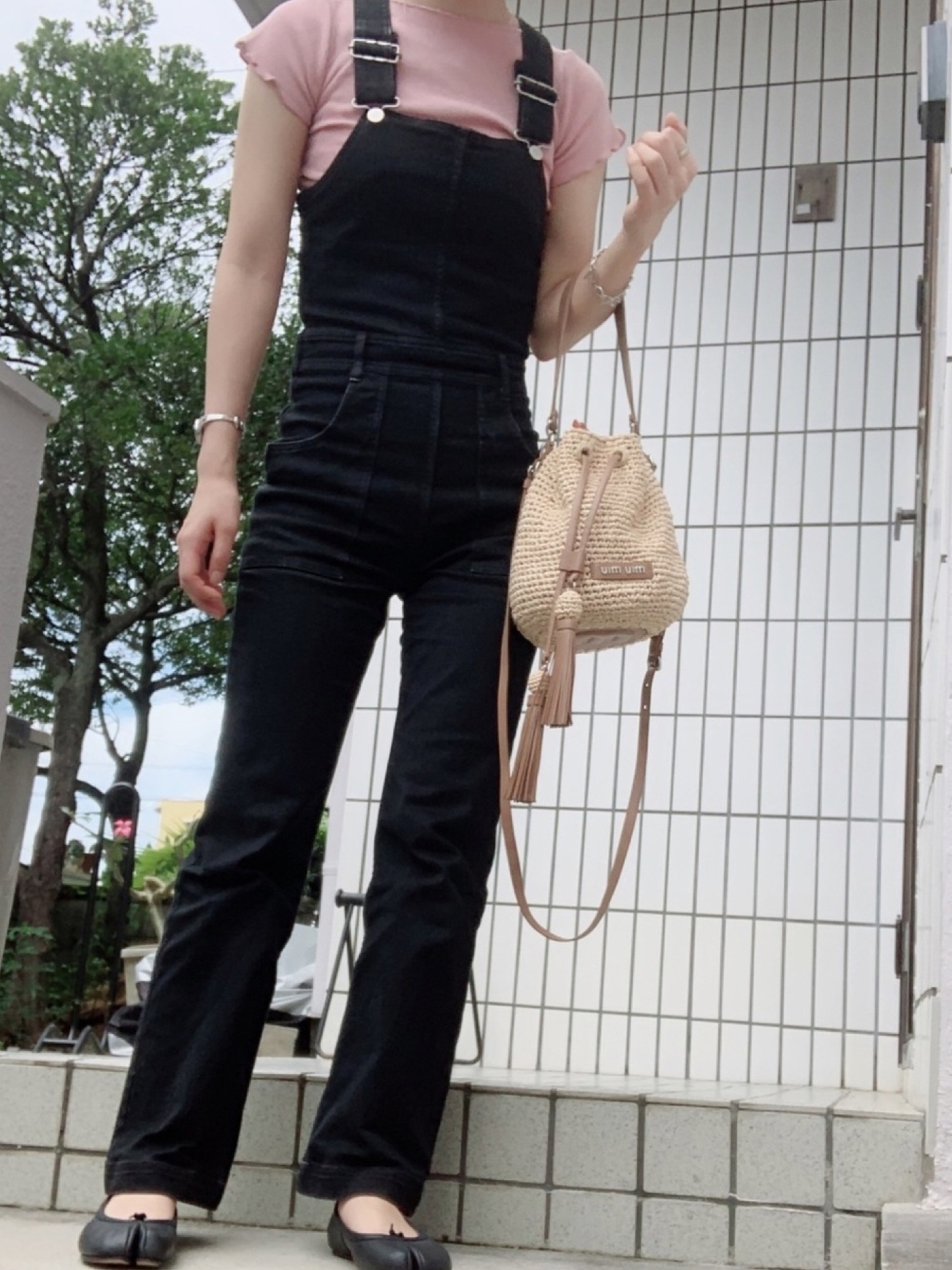 サロペット/オーバーオールを使った「MIUMIU」のレディース人気