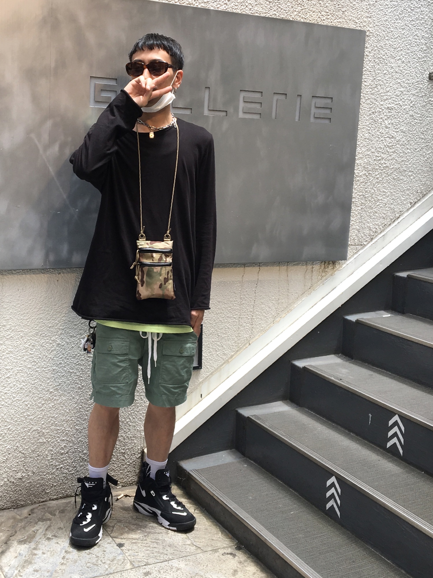 Stussy naomi サングラス Yahoo!オークション -「stussy サングラス naomi」の落札相場