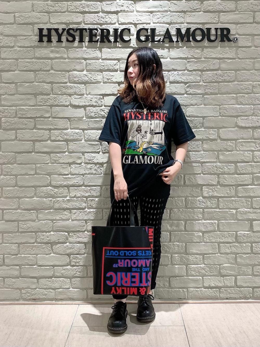 ヒステリックグラマー　MISS HYSTERIC GARDEN Tシャツ M HYSTERIC GLAMOUR - MISS HYSTERIC GARDEN Tシャツ / ブラック