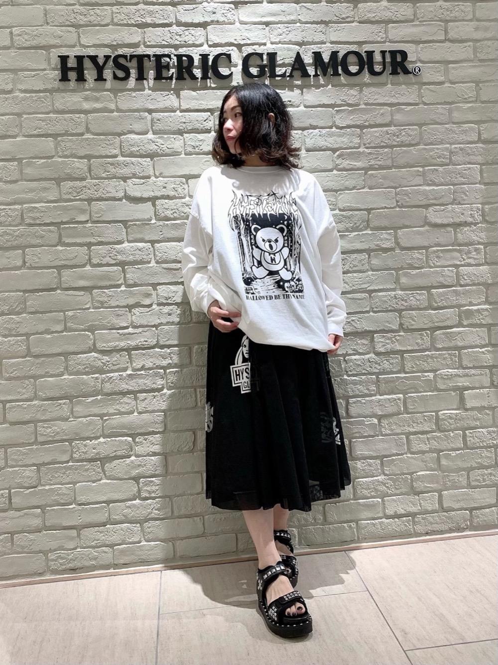 ヒステリックグラマー　hysteric glamour タックキュロットスカート HYSTERIC GLAMOUR（ヒステリックグラマー）の「SUNDAY GIRL