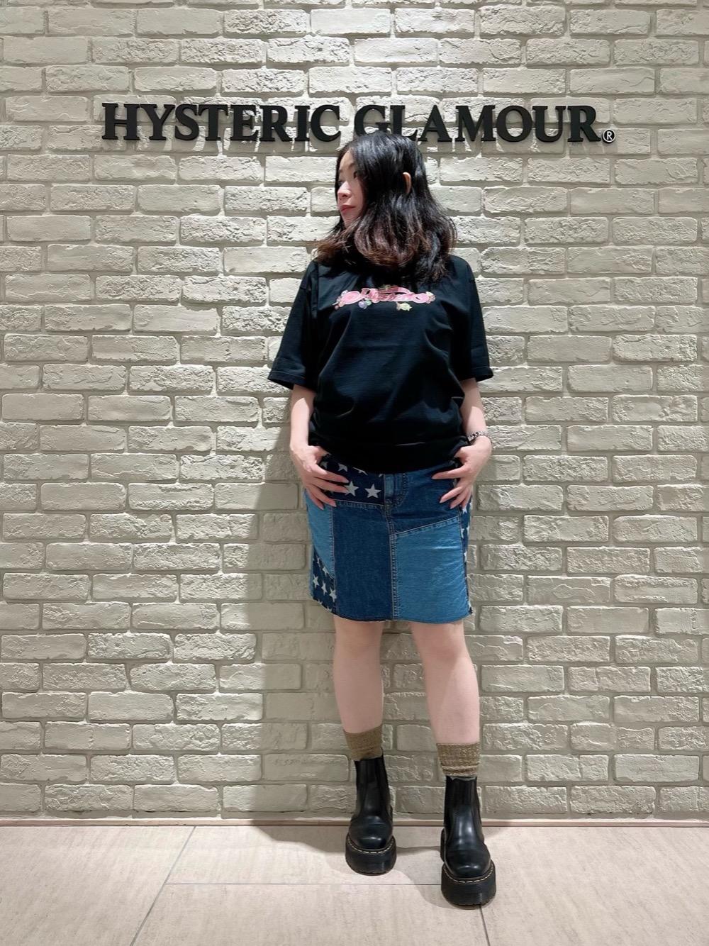 HYSTERIC GLAMOUR（ヒステリックグラマー）の「STAR柄スクラッチ A