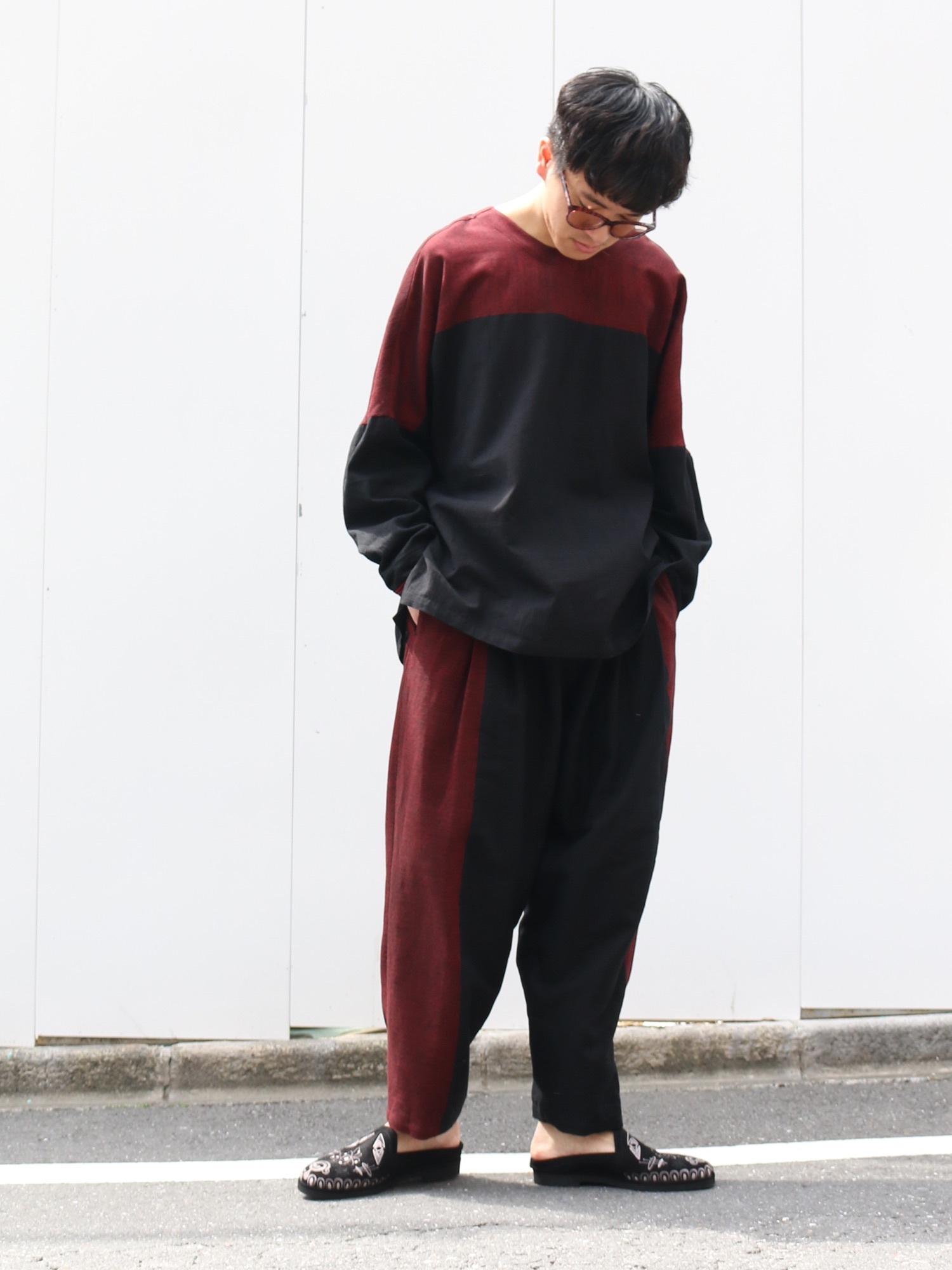 YANTOR Boder Jacquard 2tuck Fall Pantsを使った人気ファッション