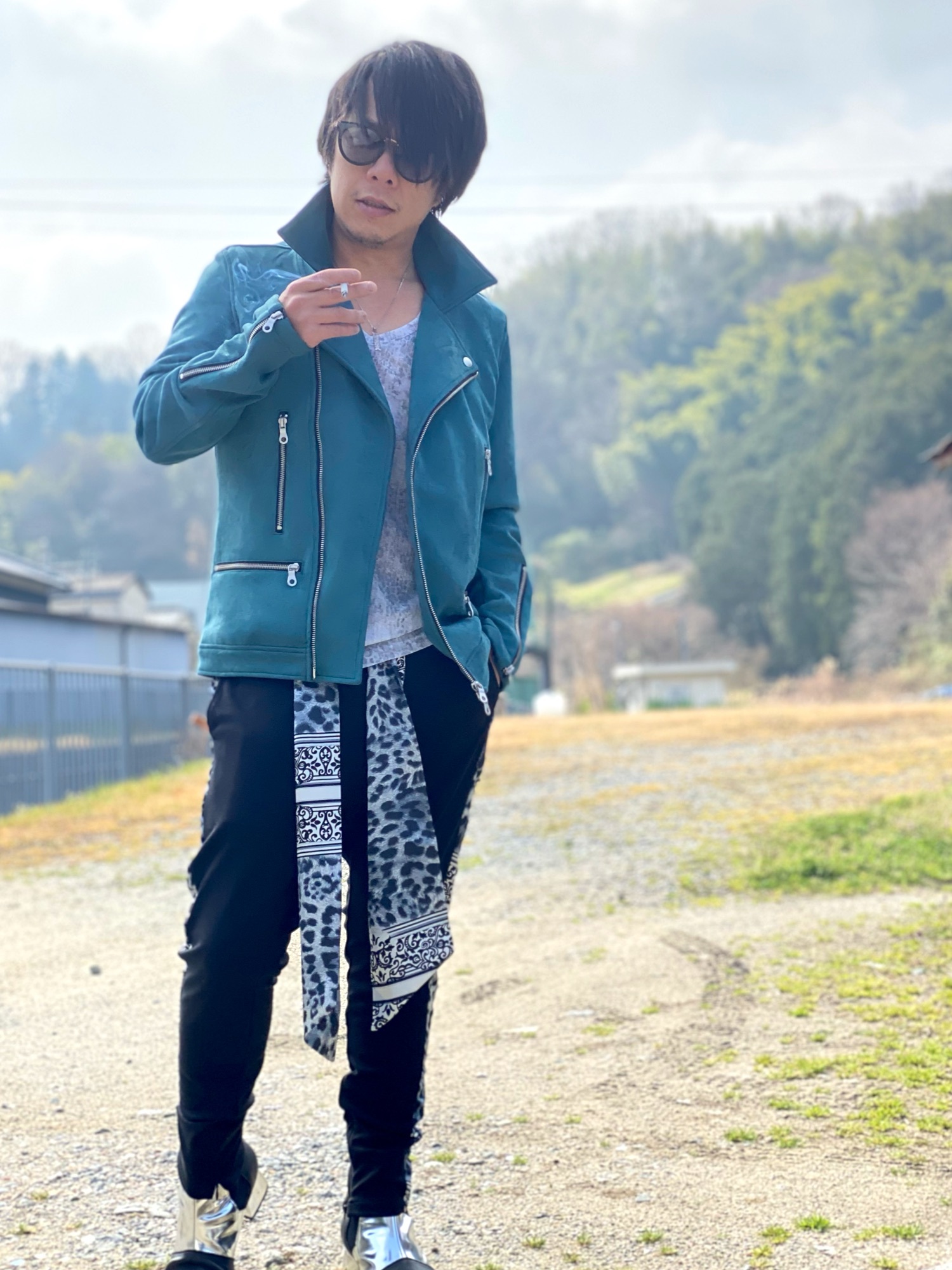 NO ID.（ノーアイディ）の「スイッチングサイドゴアブーツ（ブーツ