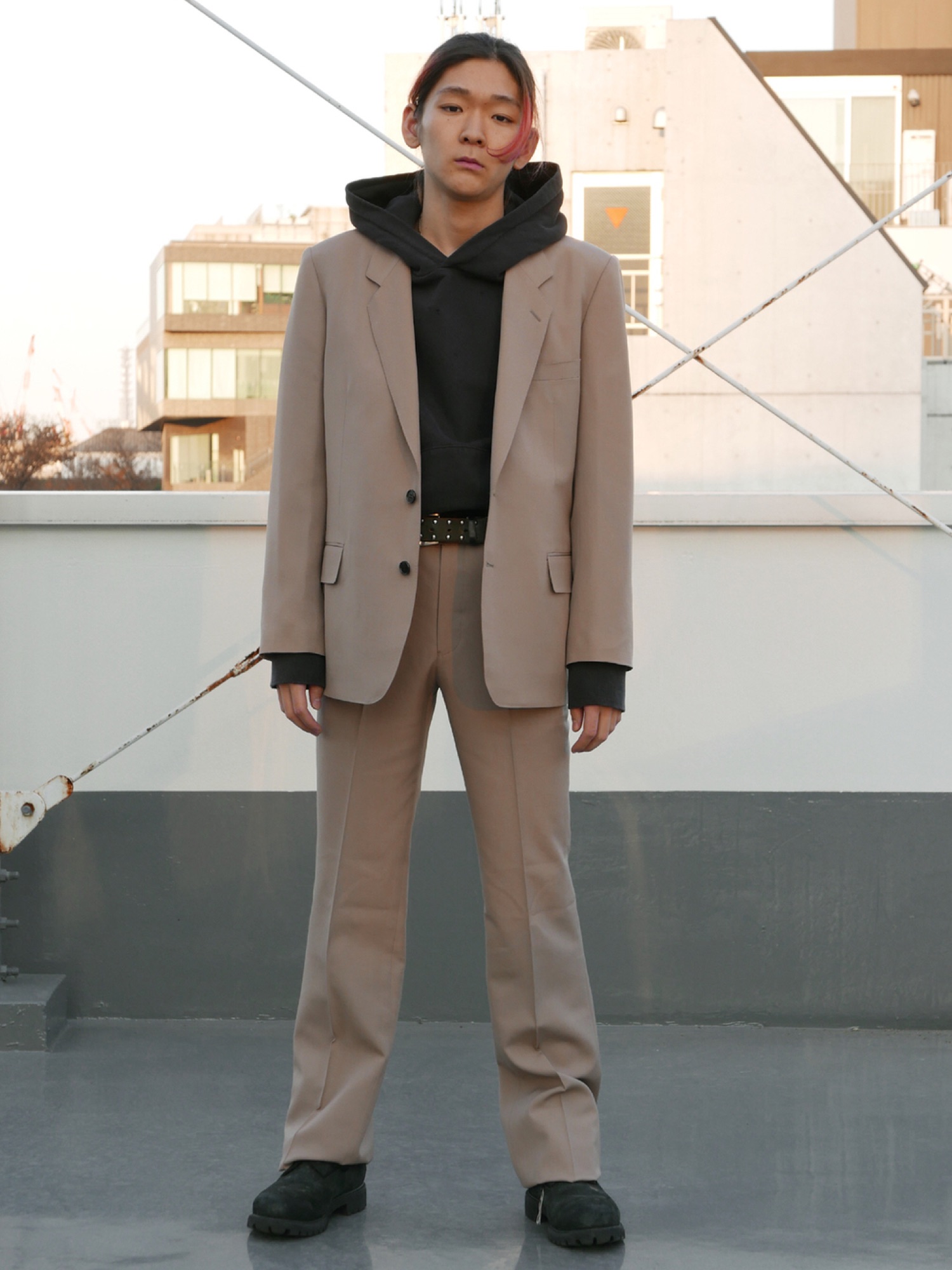 IZ(CANNABIS)｜LITTLEBIGのテーラードジャケットを使った