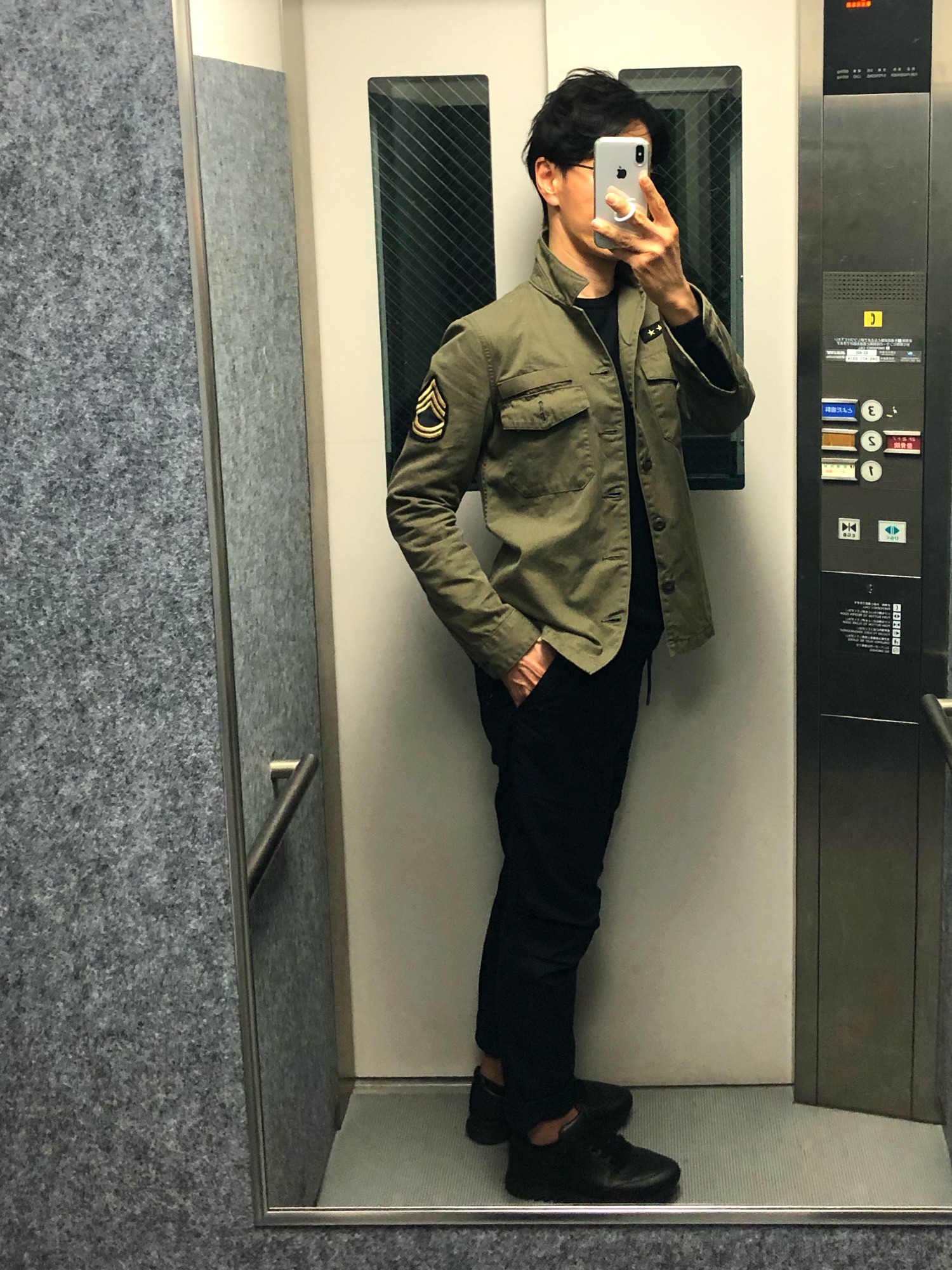 Elevator Boy｜junhashimotoのミリタリージャケットを使った