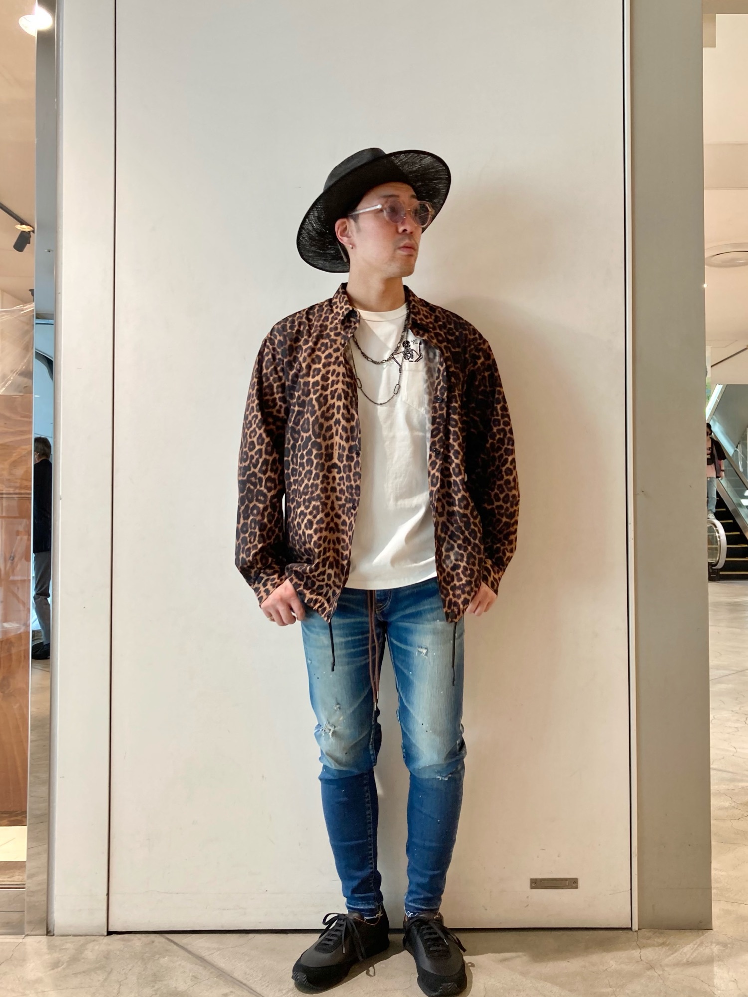 schott（ショット）の「Schott(ショット)LEOPARD COACH SHIRT