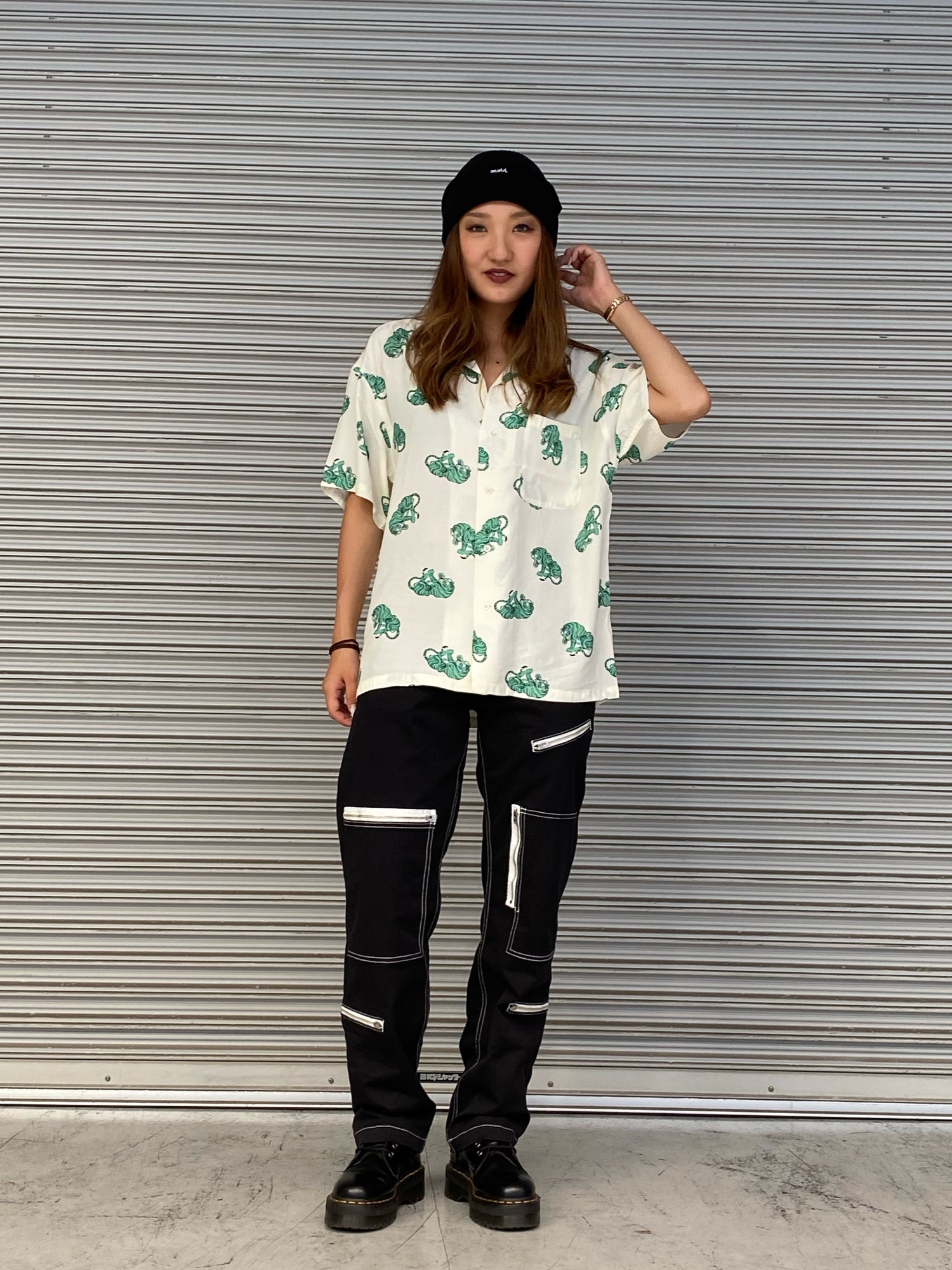 X-girl（エックスガール）の「TIGER OPEN COLLAR S/S SHIRT（シャツ 